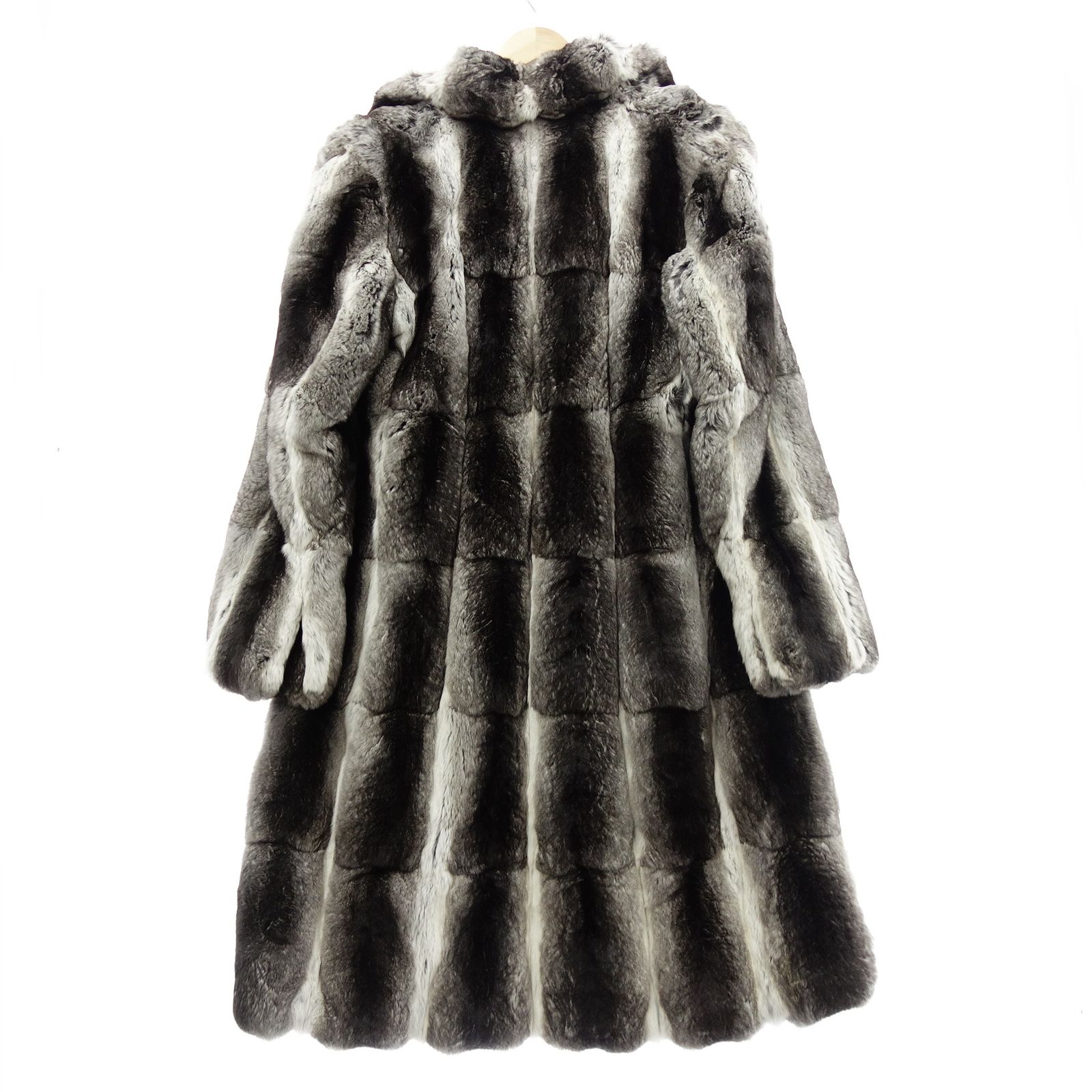 お値下げしました！最高級 FENDI チンチラ ロングコート 希少！フェンディ ロングコート チンチラ ファー FENDI【AFF20