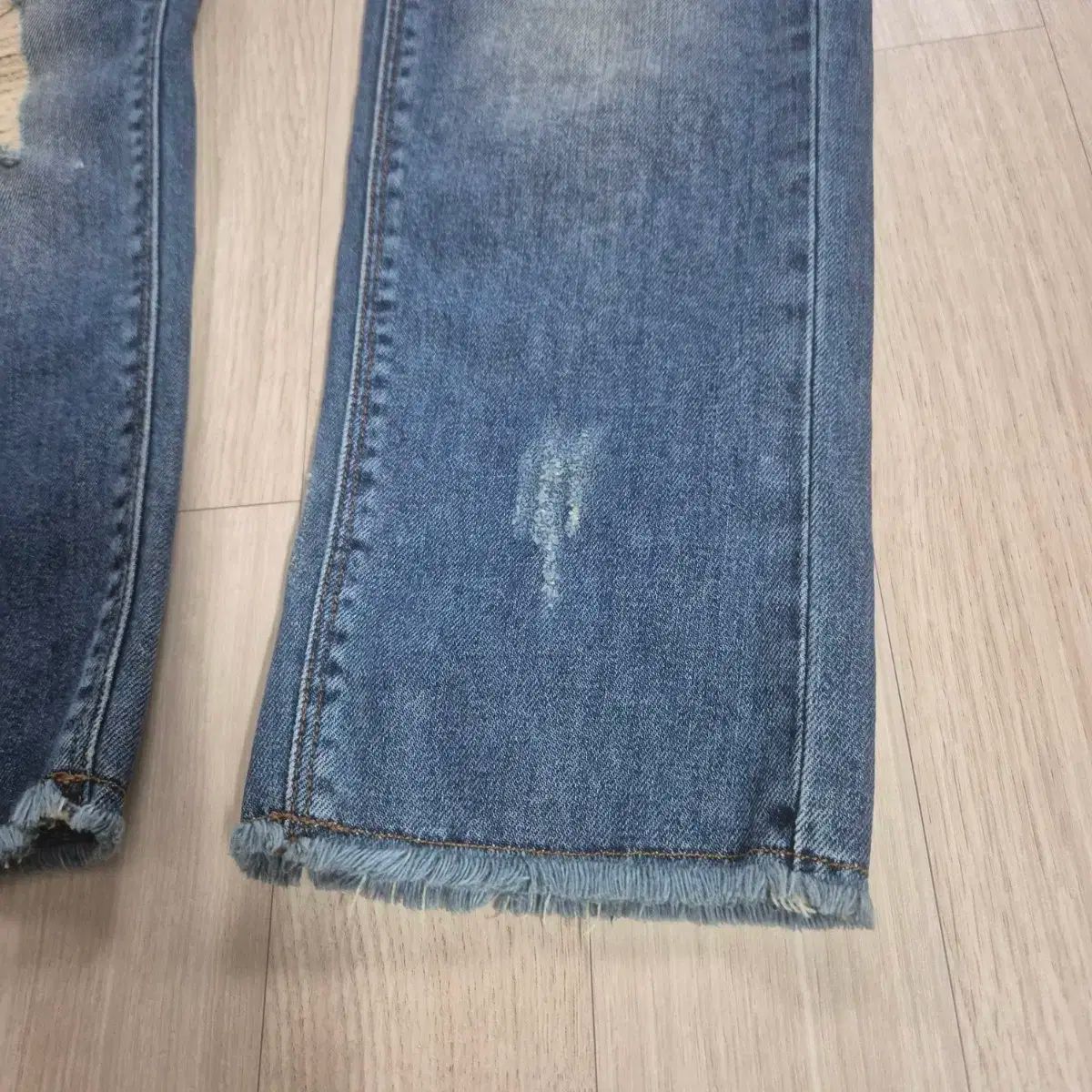 【zadig&voltaire】ザディグ エ ヴォルテール パティ ジーンズ ZADIG&VOLTAIRE(ザディグ・エ・ヴォルテール) デニム - メルカリ