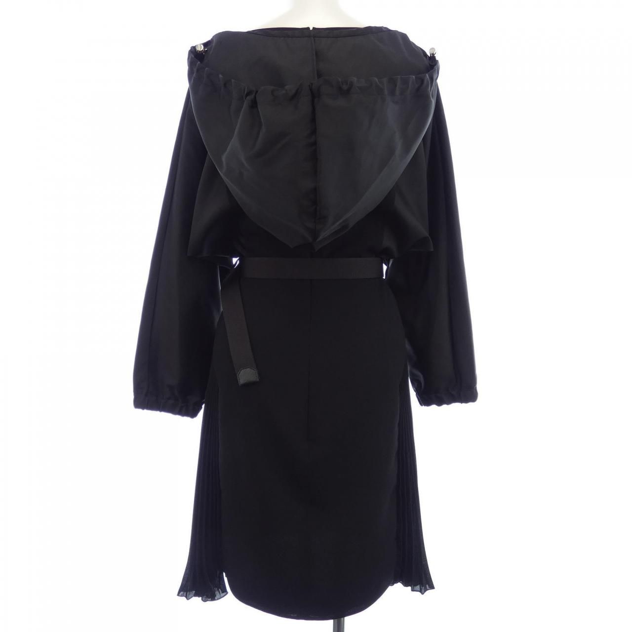 プラダ PRADA P3E75H S212 1Y2I ワンピース