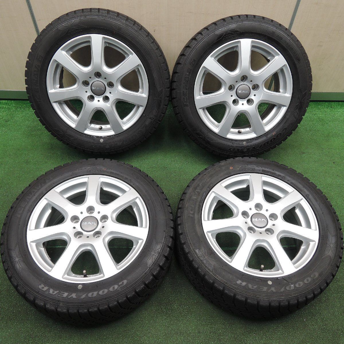 バリ溝 キレイ 9.5分 ワーゲン 等 MAK 215|55R16 スタッドレス グッドイヤー アイスナビ6 16インチ PCD112|5H 4010906TNス