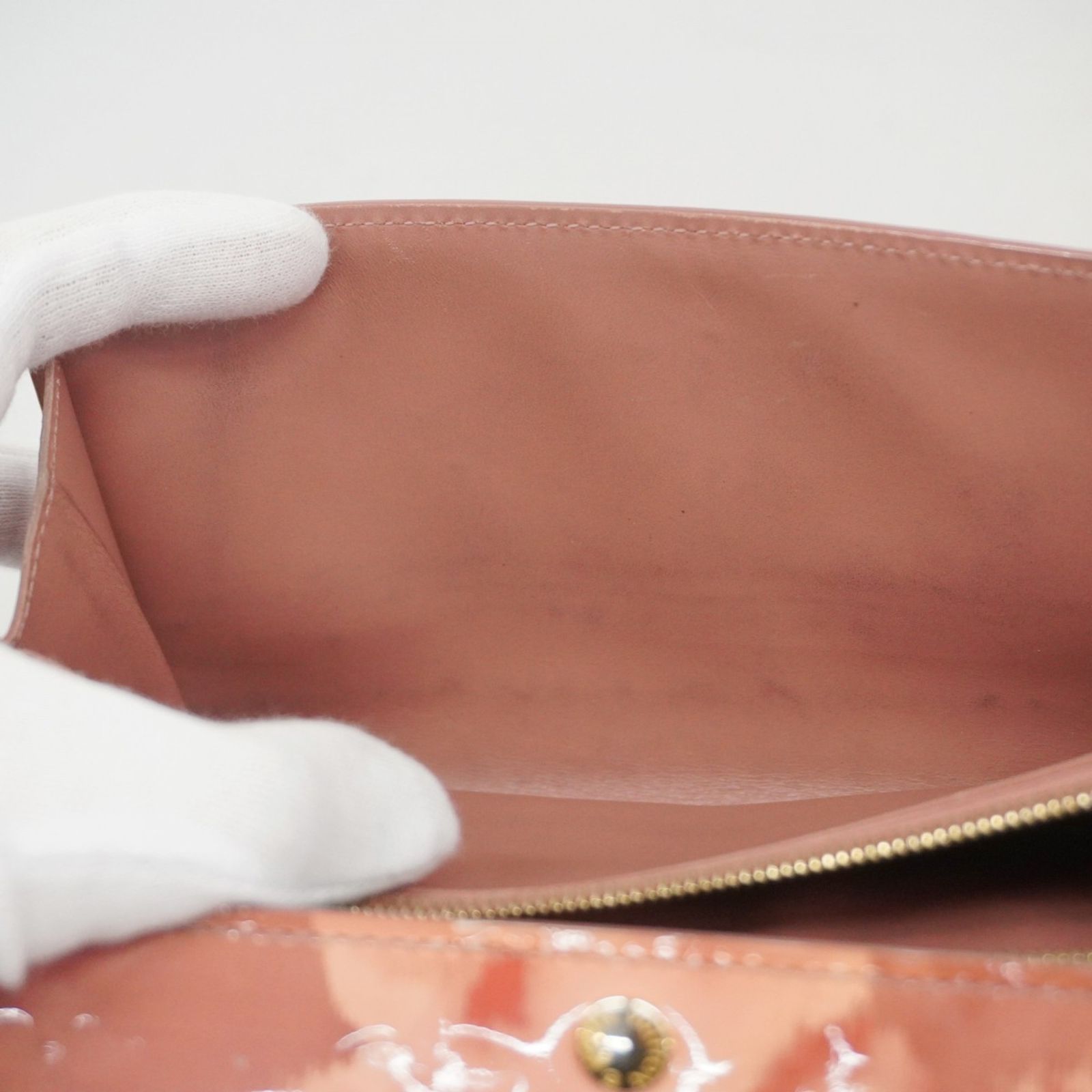 ルイヴィトン✨ポルトフォイユサラ　イカットフラワー　ヴェルニ　長財布　箱付き ルイ・ヴィトン(Louis Vuitton) ルイ・ヴィトン 長財布 ヴェルニ