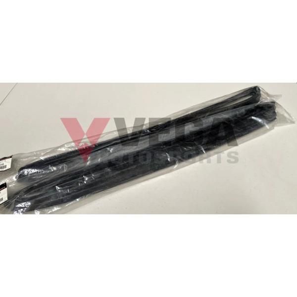 三菱純正新品CT9A ランサーエボリューション 9 IX リア ガラスラン ランチャンネル 左右セット ランエボIX ゴム