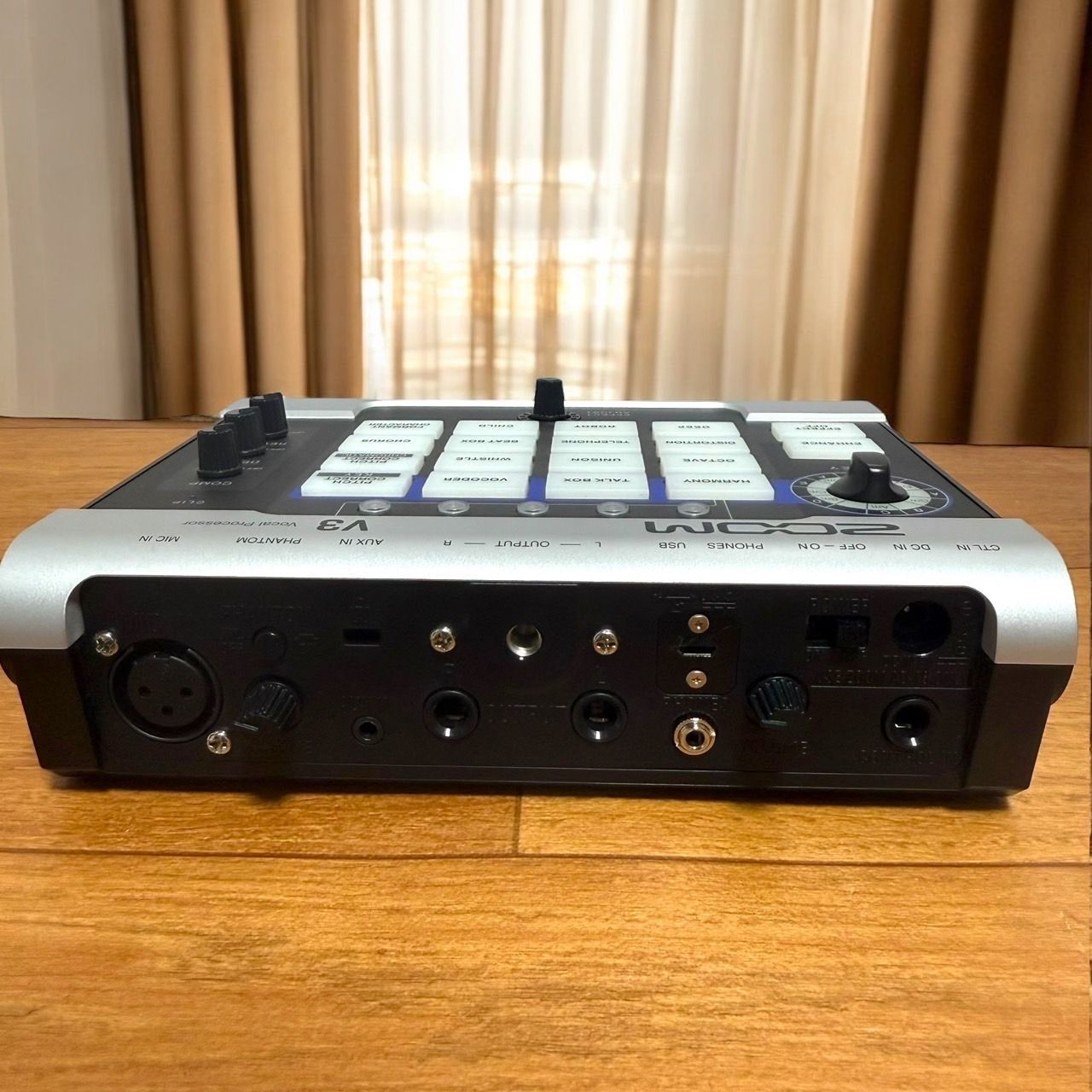 A ☆送料無料 極美品 ZOOM ズ―ム V3 ボイスチェンジャー