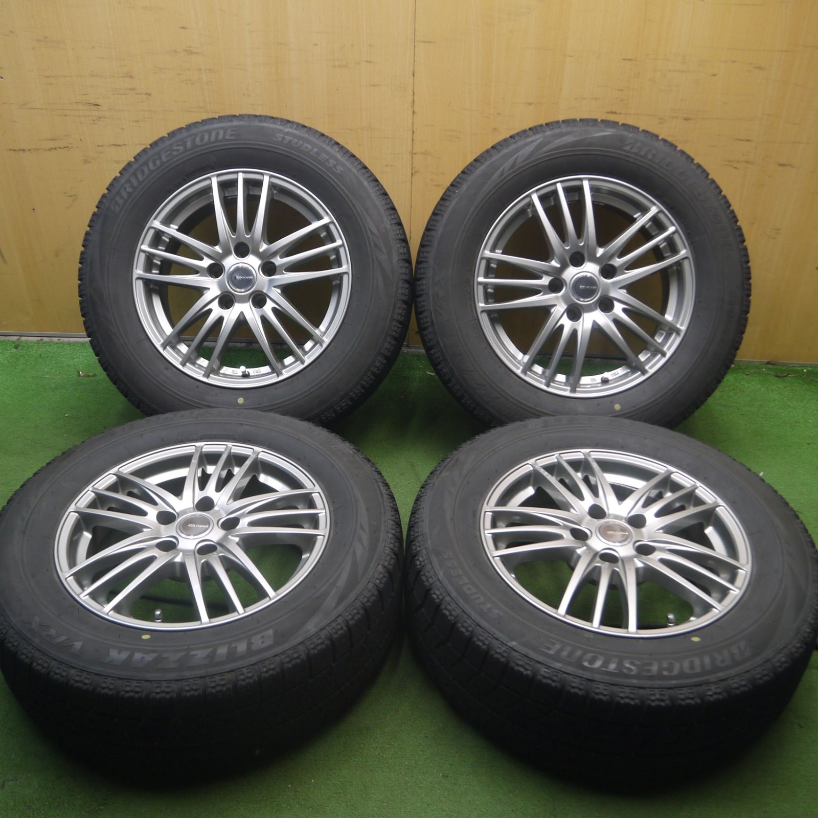 送料無料* キレイ☆スタッドレス 215/65R16 ブリヂストン ブリザック VRX ECO FORME エコフォルム 16インチ  PCD114.3/5H☆4071707Hス - メルカリ