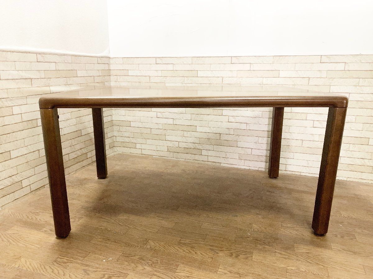 飛騨産業 HIDA キツツキ ダイニングテーブル 4人用 テーブル 机 飛騨産業 キツツキ ダイニングテーブル 食卓机 天然木 135cm幅 4人用