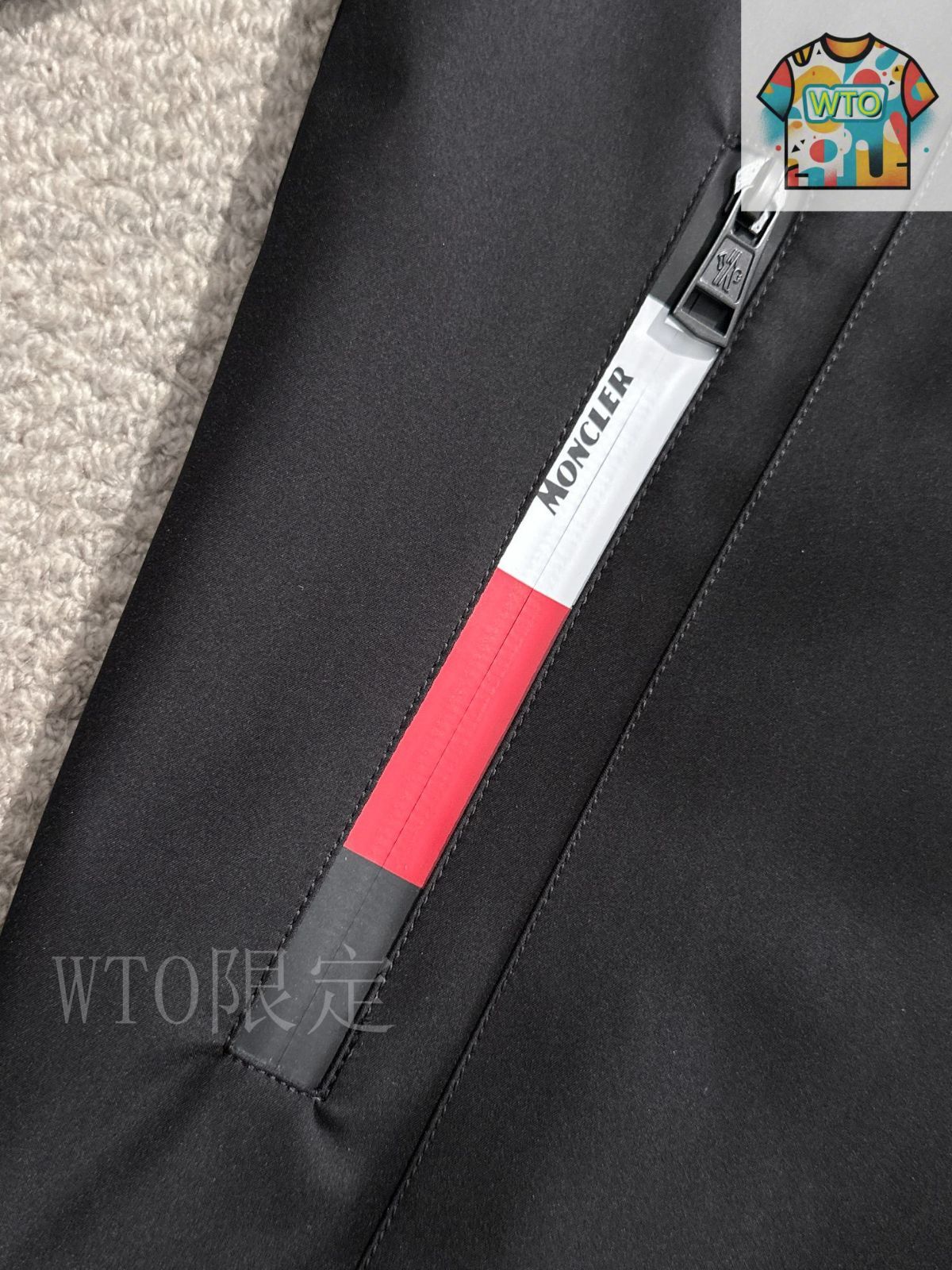 今日WTO】Moncler 2025 Hooded Jacket モンクレール 2025 年春