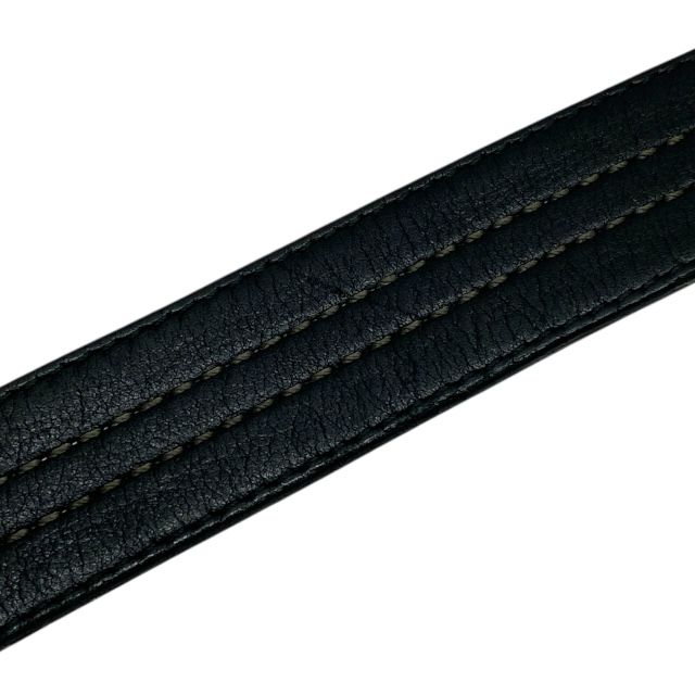 スクエアロゴ バックル