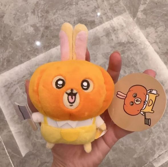 新品大人気】ちいかわ 仮装たのしい～！マスコット（カボチャな