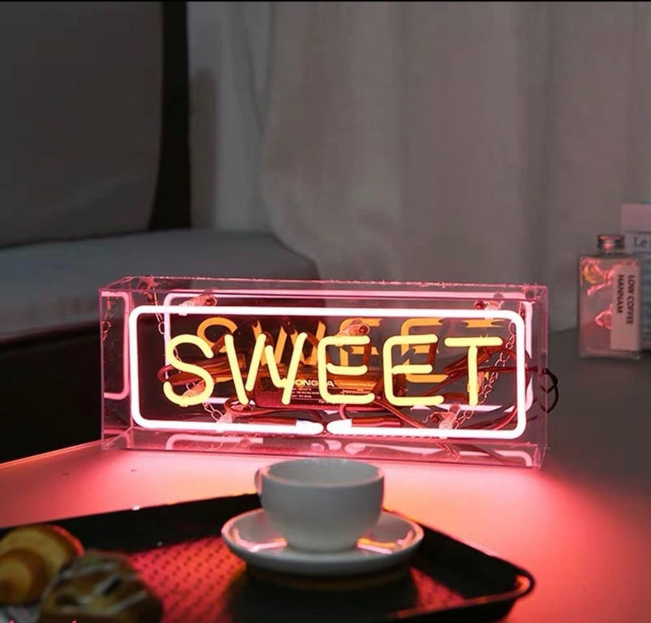 ネオンサイン SWEET アクリルケース看板 オーダーメイド　ネオン管　LED ネオンサイン SWEET アクリルケース看板 オーダーメイドネオン管LED