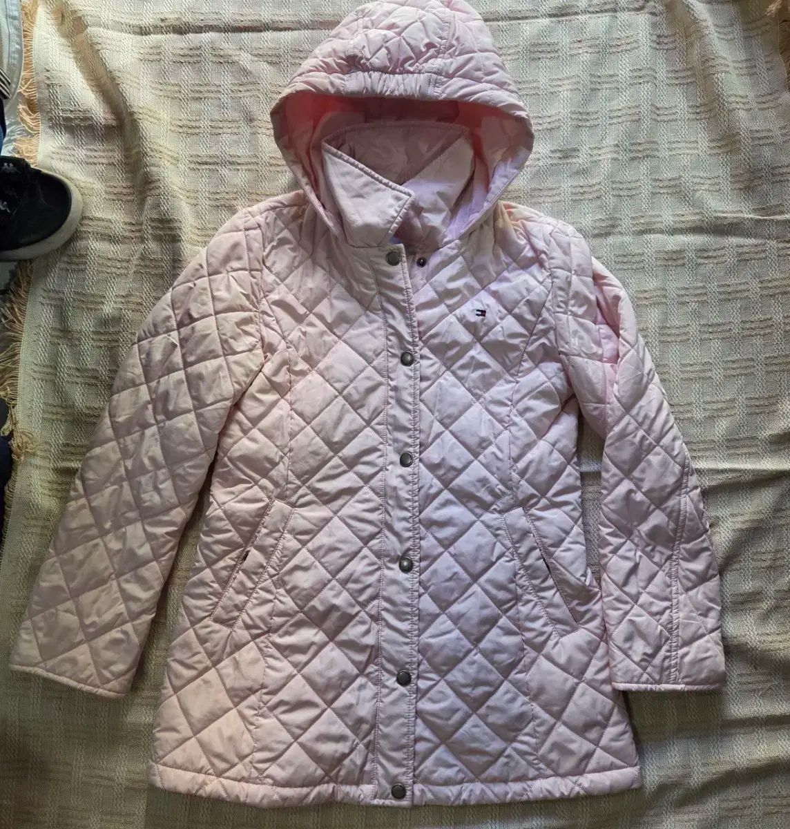 Tommy Hilfiger トミーヒルフィガー ピンク キルティング フード ジャケット 140