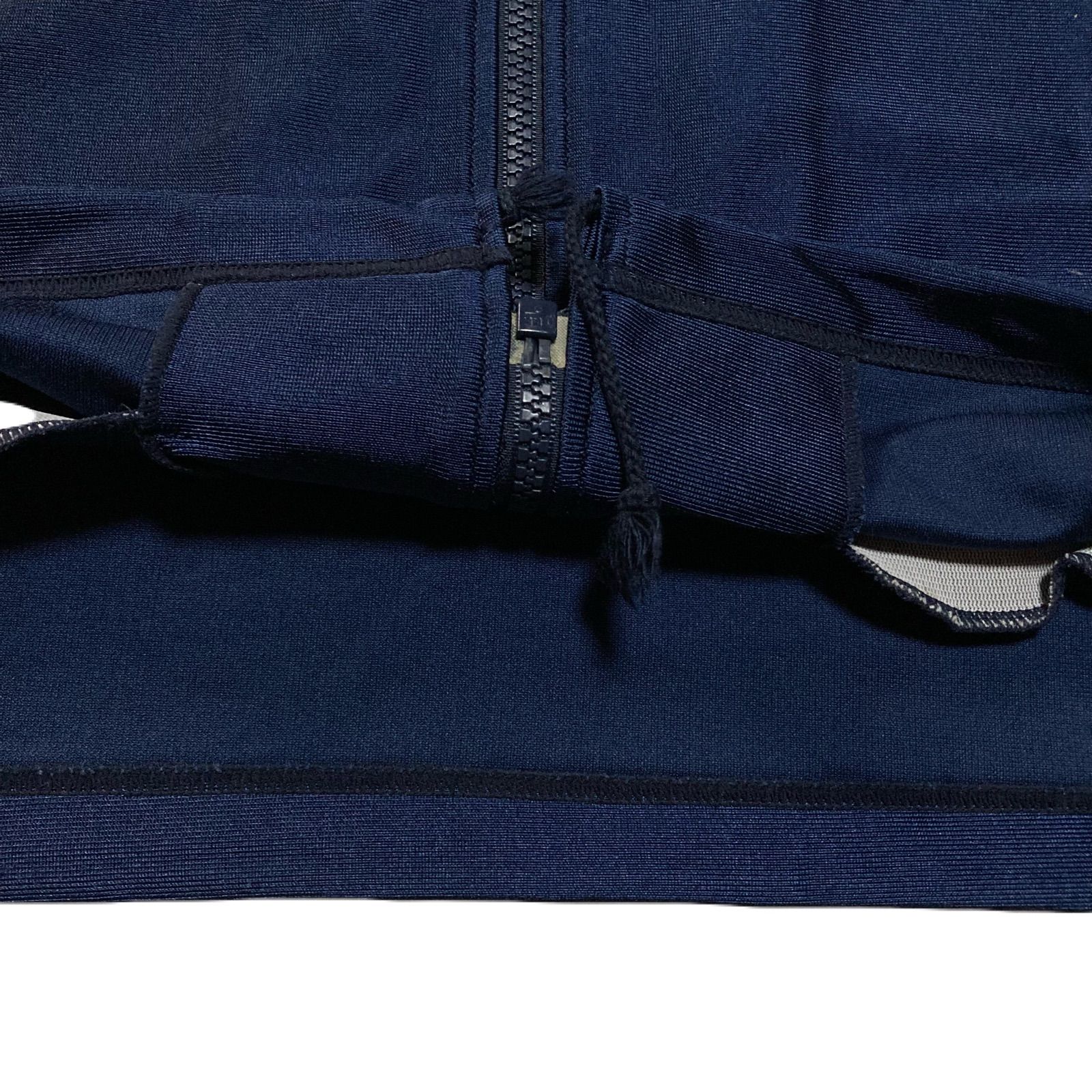 PUMA - PUMAヒットユニオン 日本製　ナイロンピステ ドローコード付き サイズ　S〜M PUMA プーマ TrackJacket トラックジャケット ジャージ ヒット