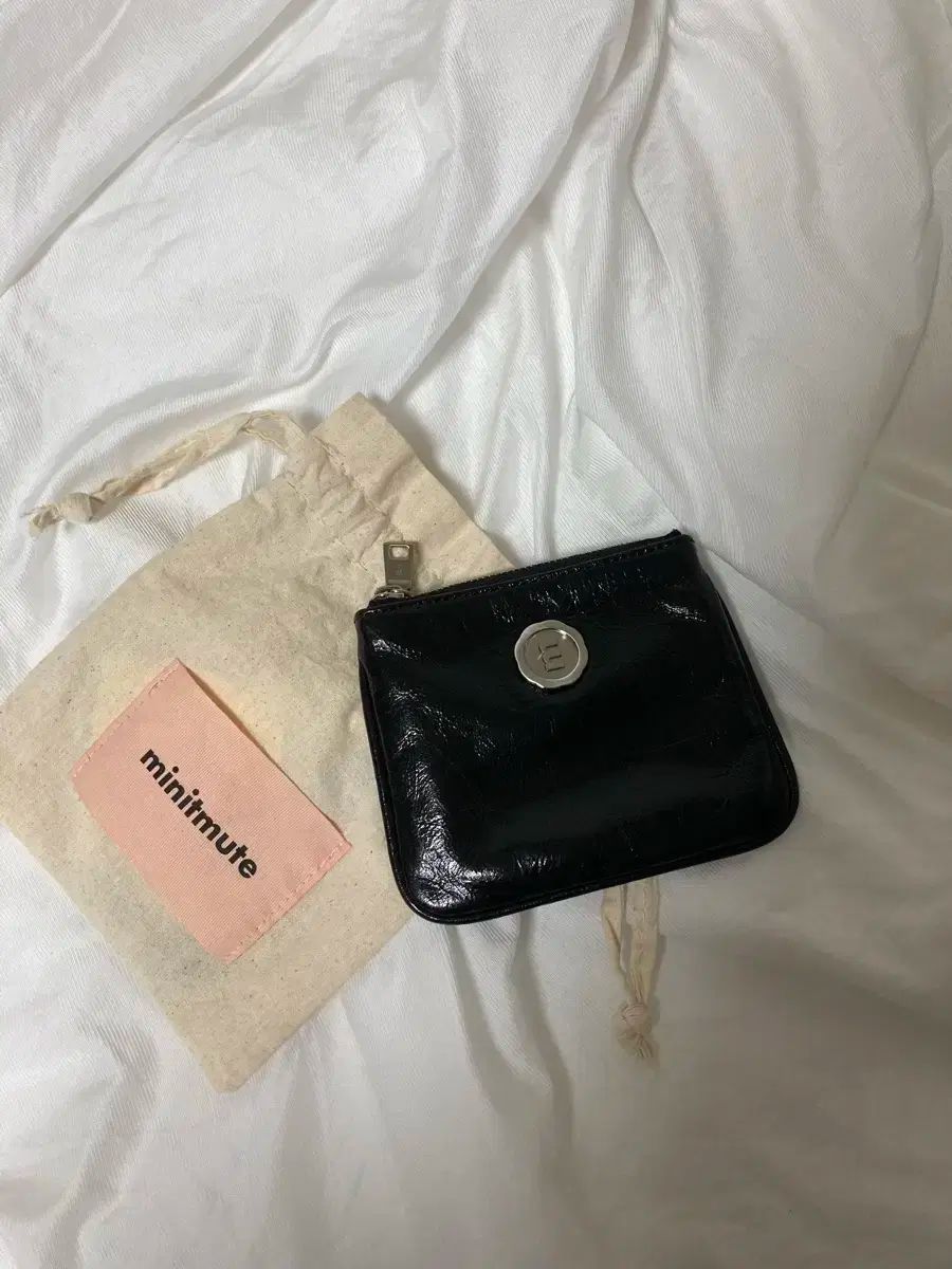 MINITMUTE ミニミュート brett マイクロ ブラック チェーン バッグ