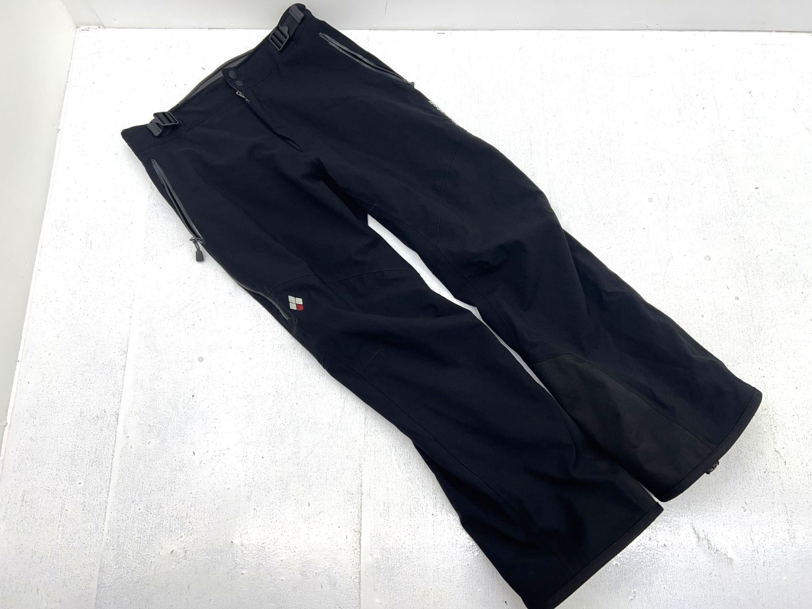 モンベル ドライテック インシュレーテッドパンツ黒 【公式通販】