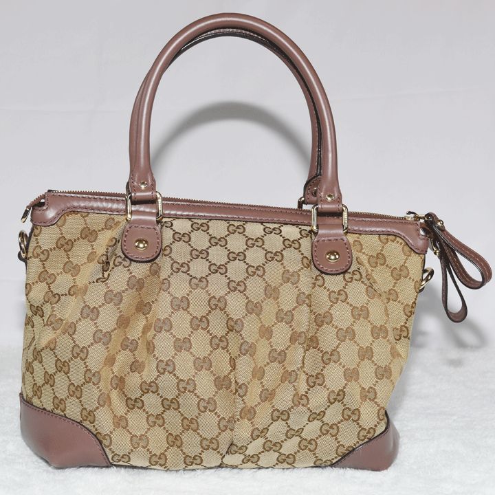 GUCCI グッチ GGキャンバス スーキー 247902 525040 レザー 