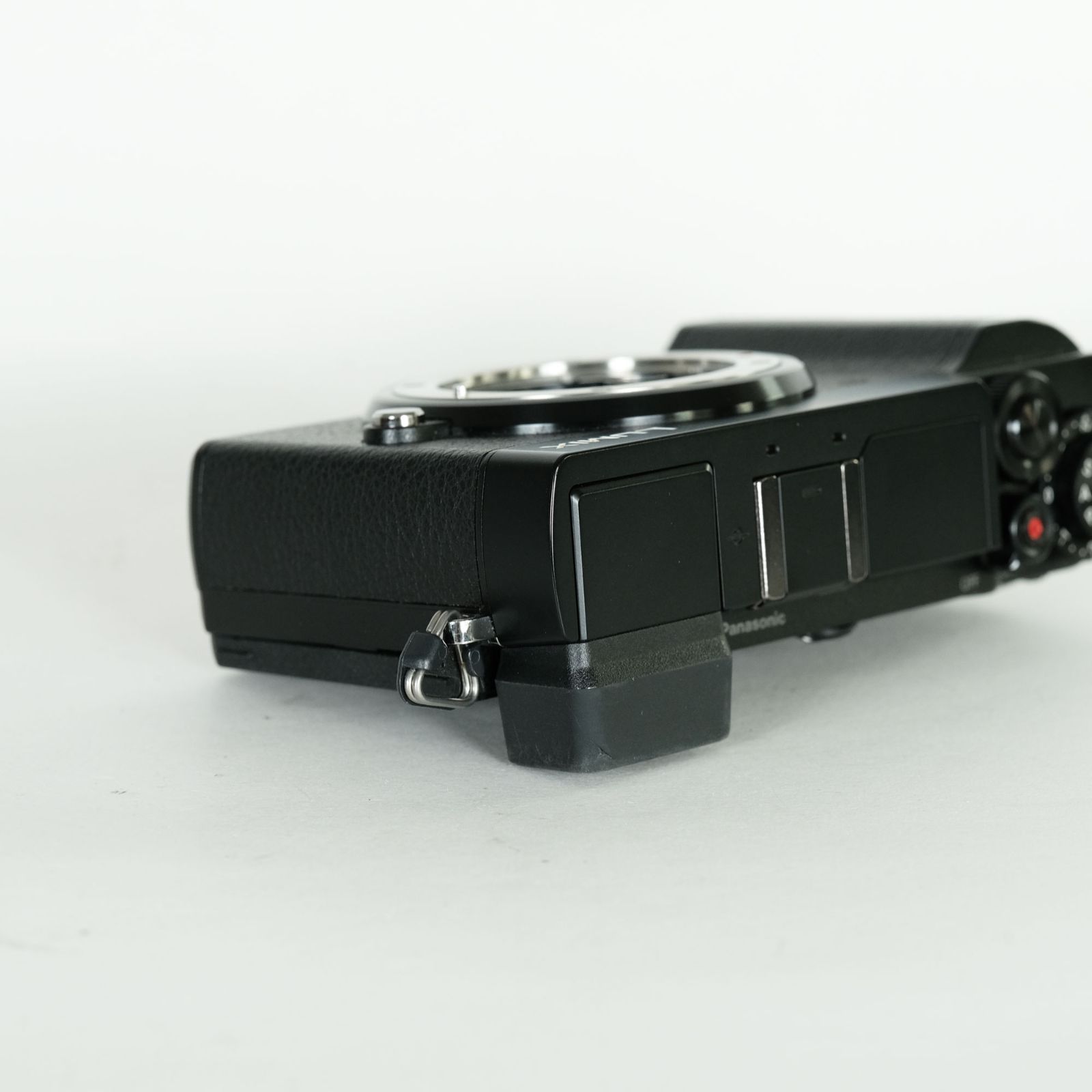 アバルト595 コンペティツィオーネ インパネ ダッシュパネル 左