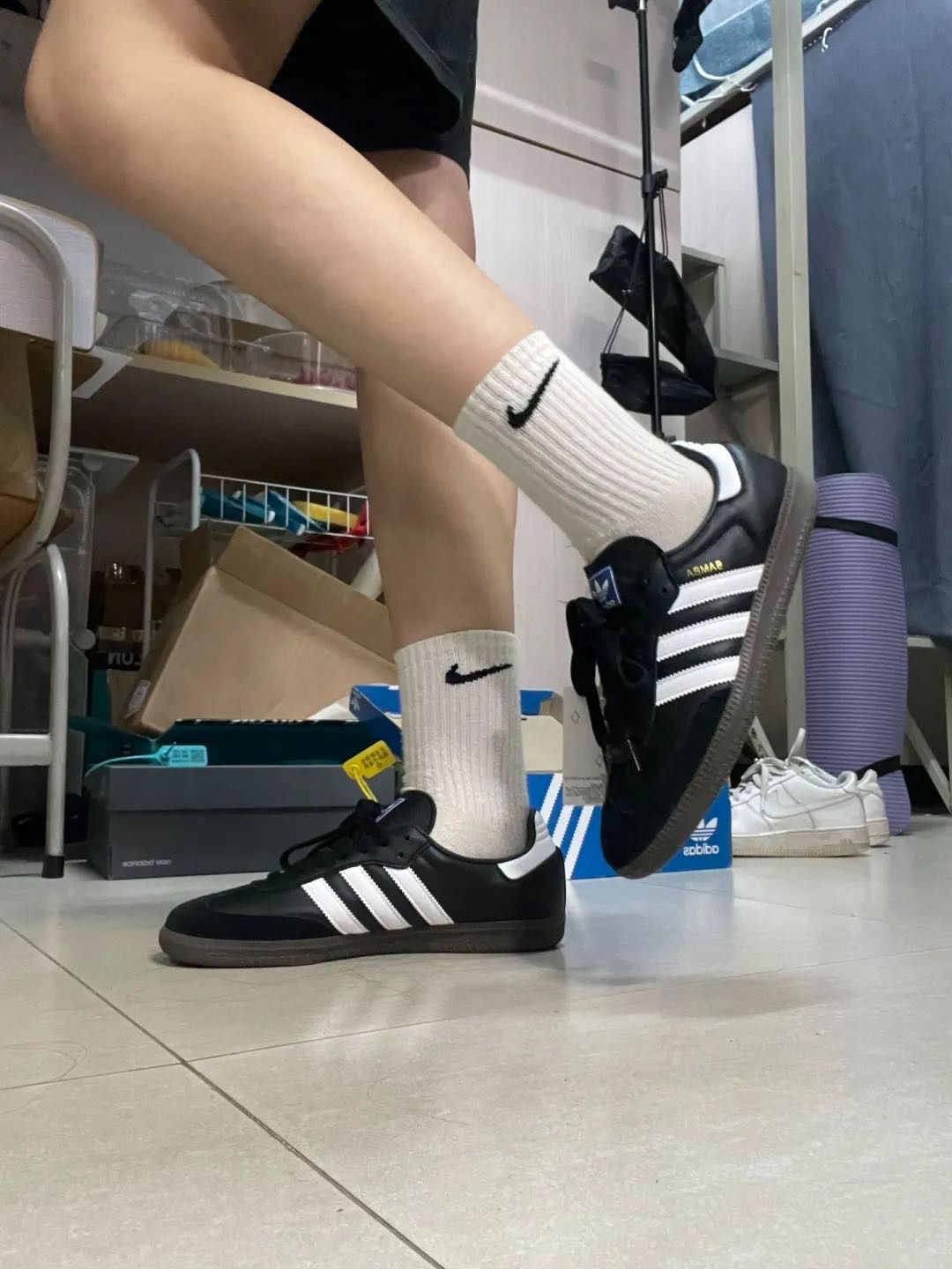 値下げします 新品 新品未使用 adidasアディダス サンバ Samba OG ブラック White Gum Adidas Originals Samba black 男女兼用 並行輸入品