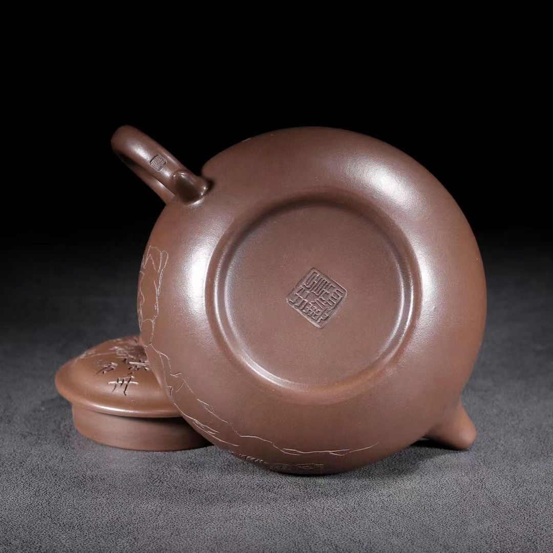 中国骨董品☆友人から贈られた・元鉱泥・紫砂手彫・顧景舟紋・急須