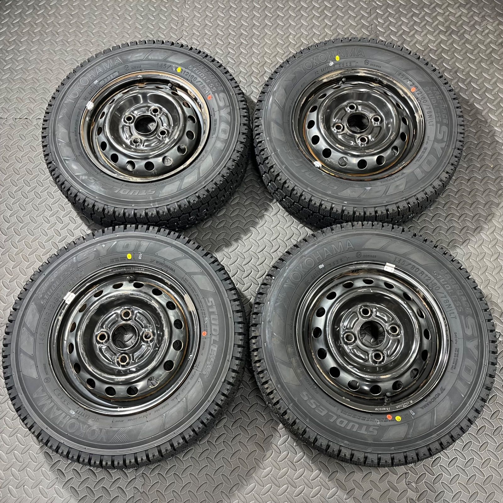 25年製 タイヤ 145 80R12 80 78N LT ヨコハマ SY01V ホンダ アクティ スタッドレスタイヤ 冬タイヤ 1065P