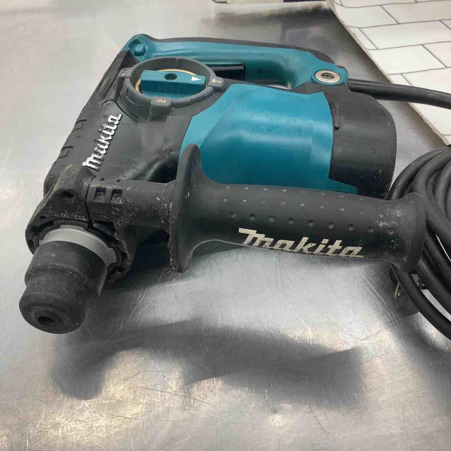 ハンマドリル ☆マキタ(makita) HR2811F所沢店 – HR2601F所沢店の通販