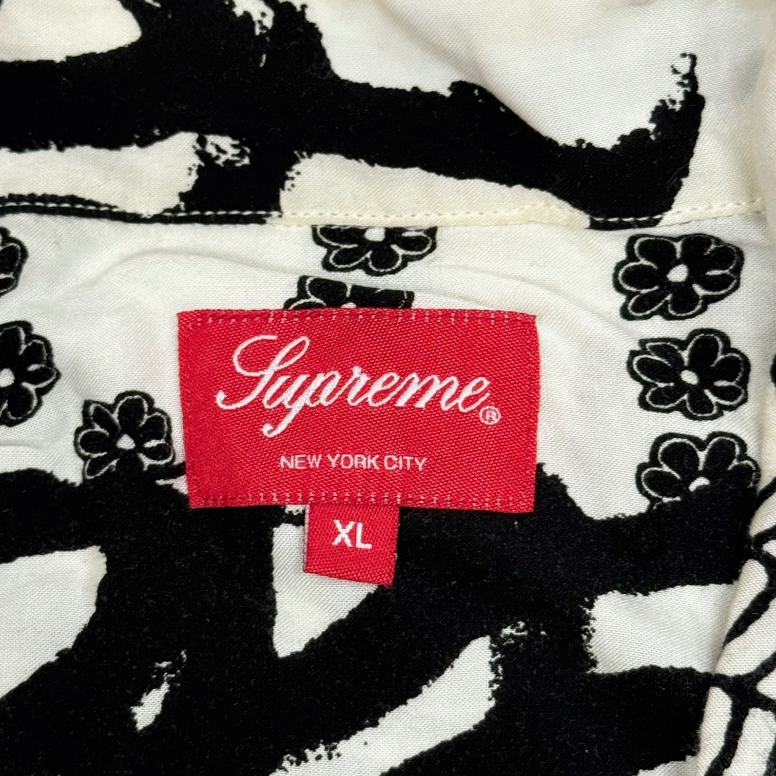 supreme レーヨンシャツ Supreme(シュプリーム) 17SS「Hearts Rayon shirt」ハート柄