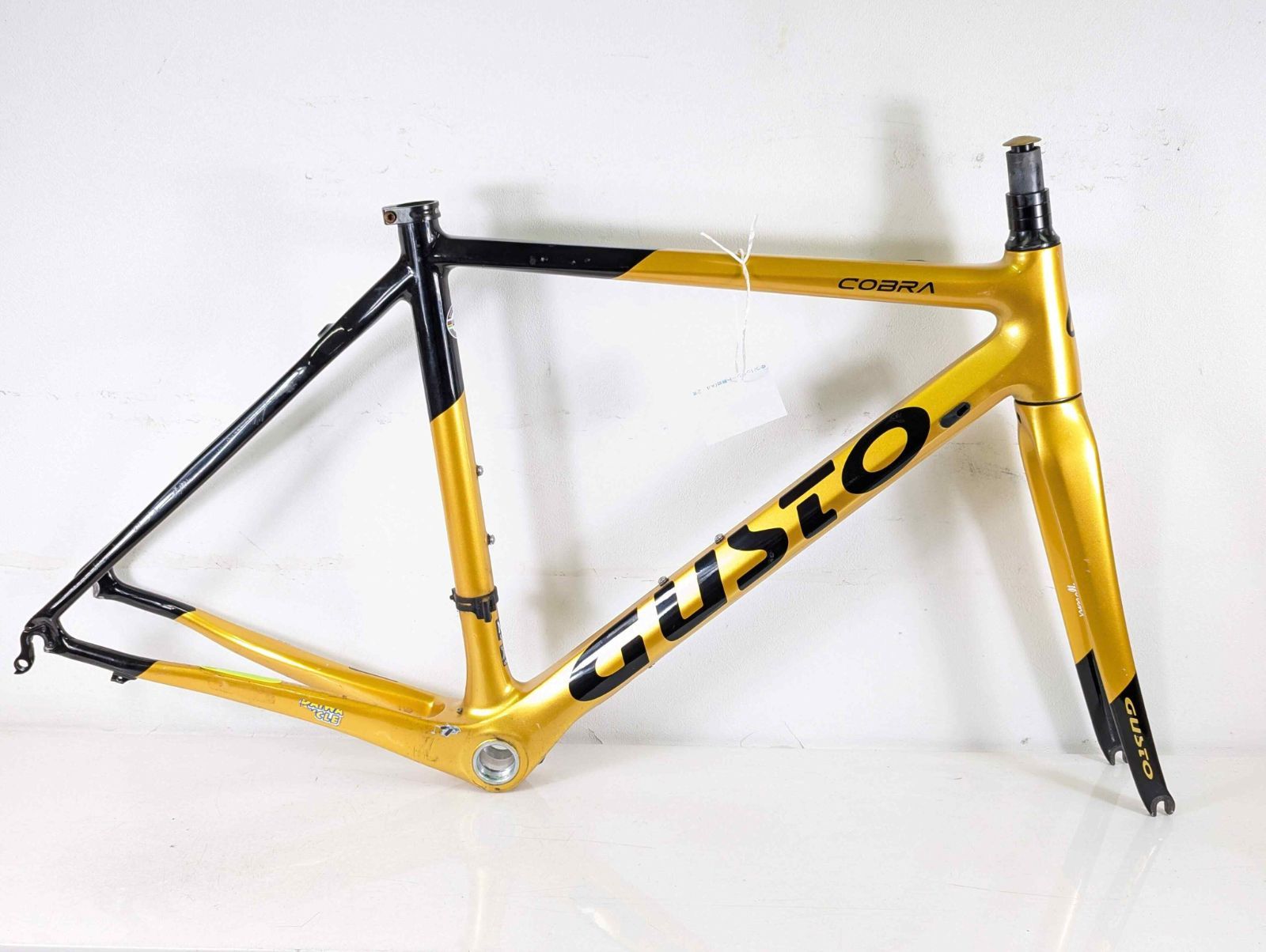 【新品未使用】ATTACK 50 カーボンホイール（グストロードバイク ） ATTAQUE Carbon 50mm クリンチャーホイールレビュー | 軽量・エアロ