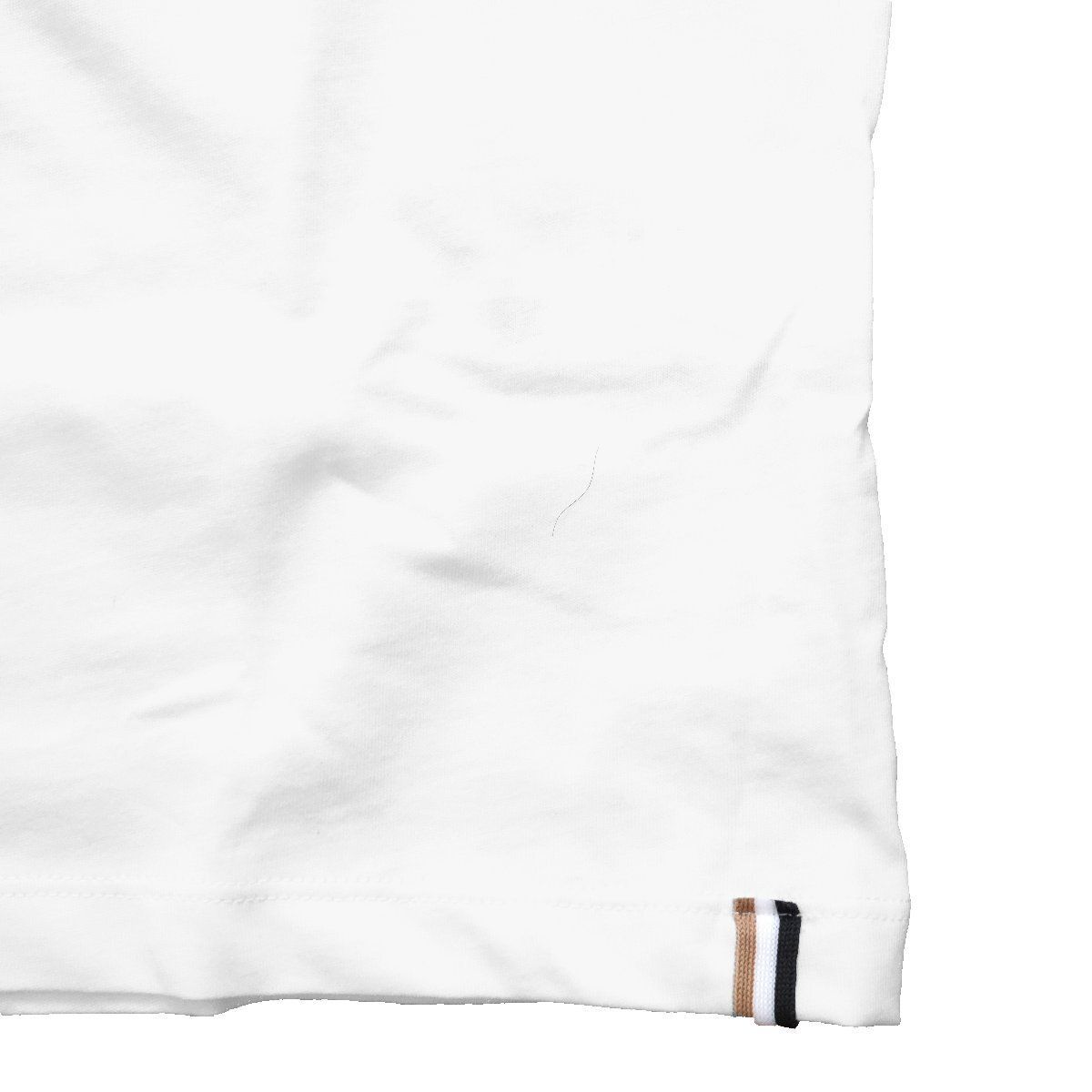 2025 BOSS ロゴ シグネチャーストライプTシャツ 白2XL ボス HUGO 2025◇最新作◇ BOSS ◇ボス◇ワンポイント BOSS ロゴ 裾