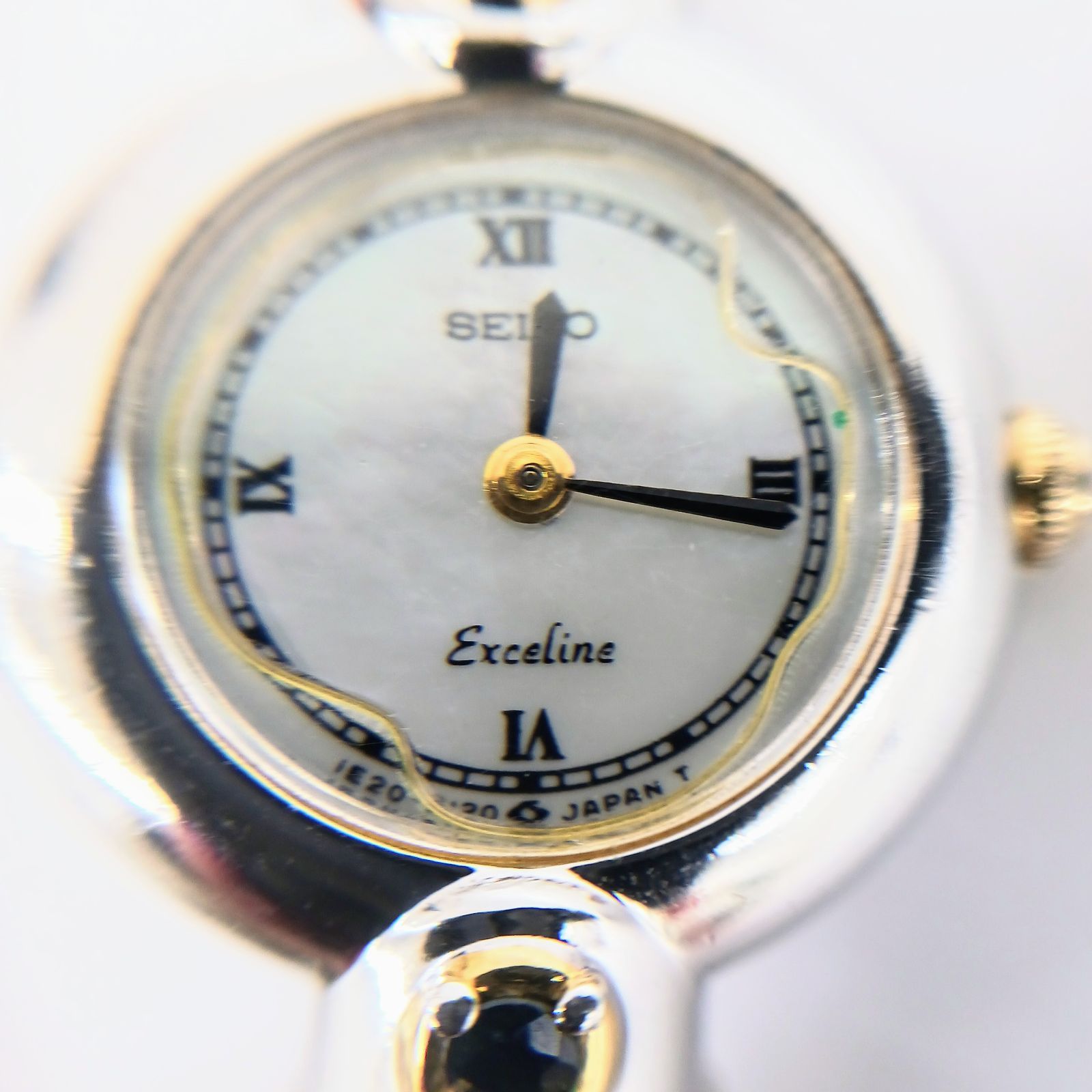 SEIKO セイコー 1E20-0690 エクセリーヌ SS シェル文字盤 クオーツ