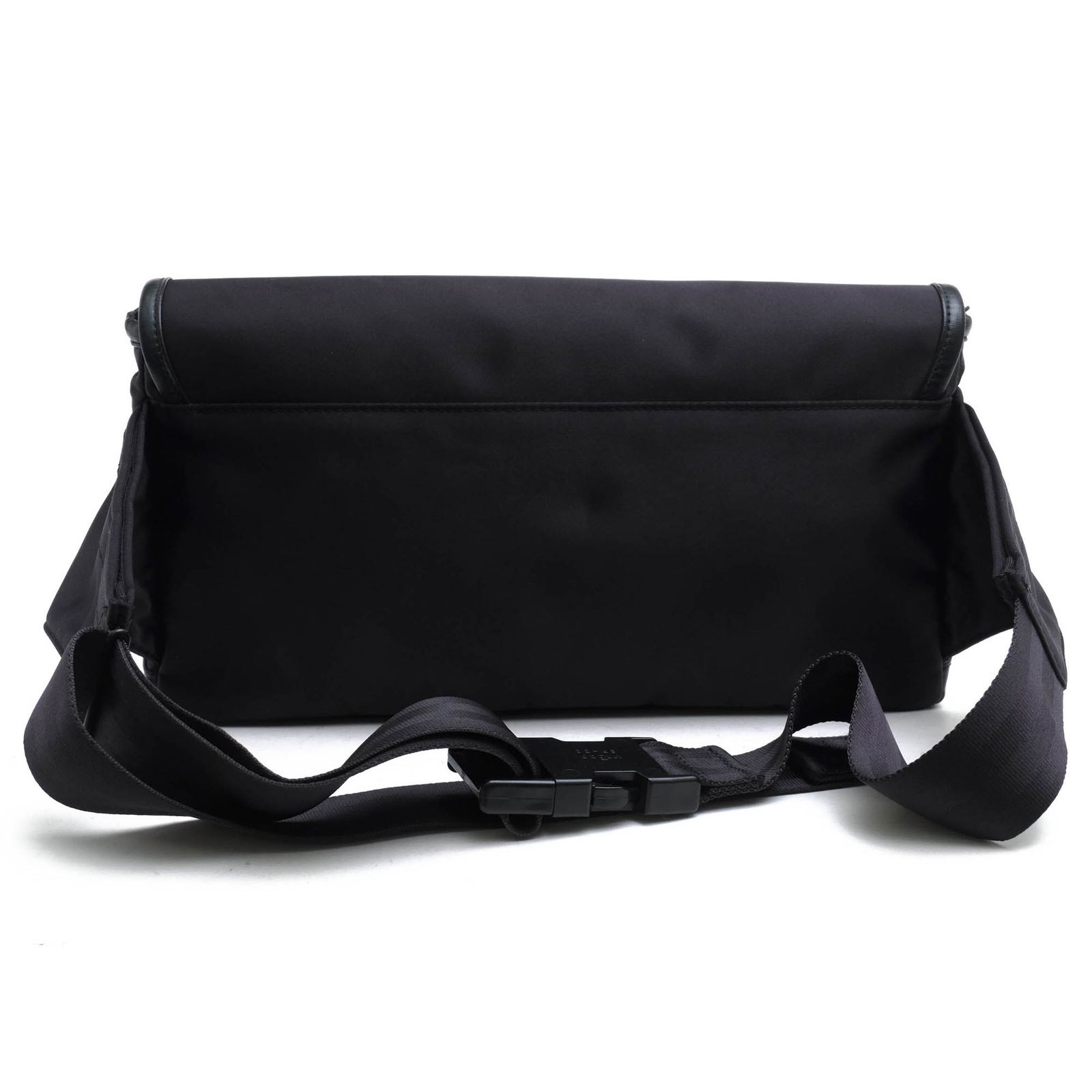 ポーター 吉田カバン／PORTER バッグ ウエストバッグ 鞄 メンズ 男性 男性用 ナイロン レザー 革 本革 ブラック 黒  383-07490 STORM WAIST BAG ストーム フラップ式 ボディバッグ ポーター 吉田カバン／PORTER バッグ ウエストバッグ 鞄 メンズ 男性