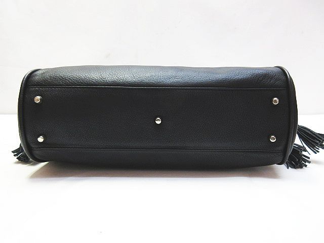 美品✨BREE　ショルダーバッグ　ペンホルダー　シボ革　ブラック　レザー 美品✨BREE ショルダーバッグ ペンホルダー シボ革 ブラック