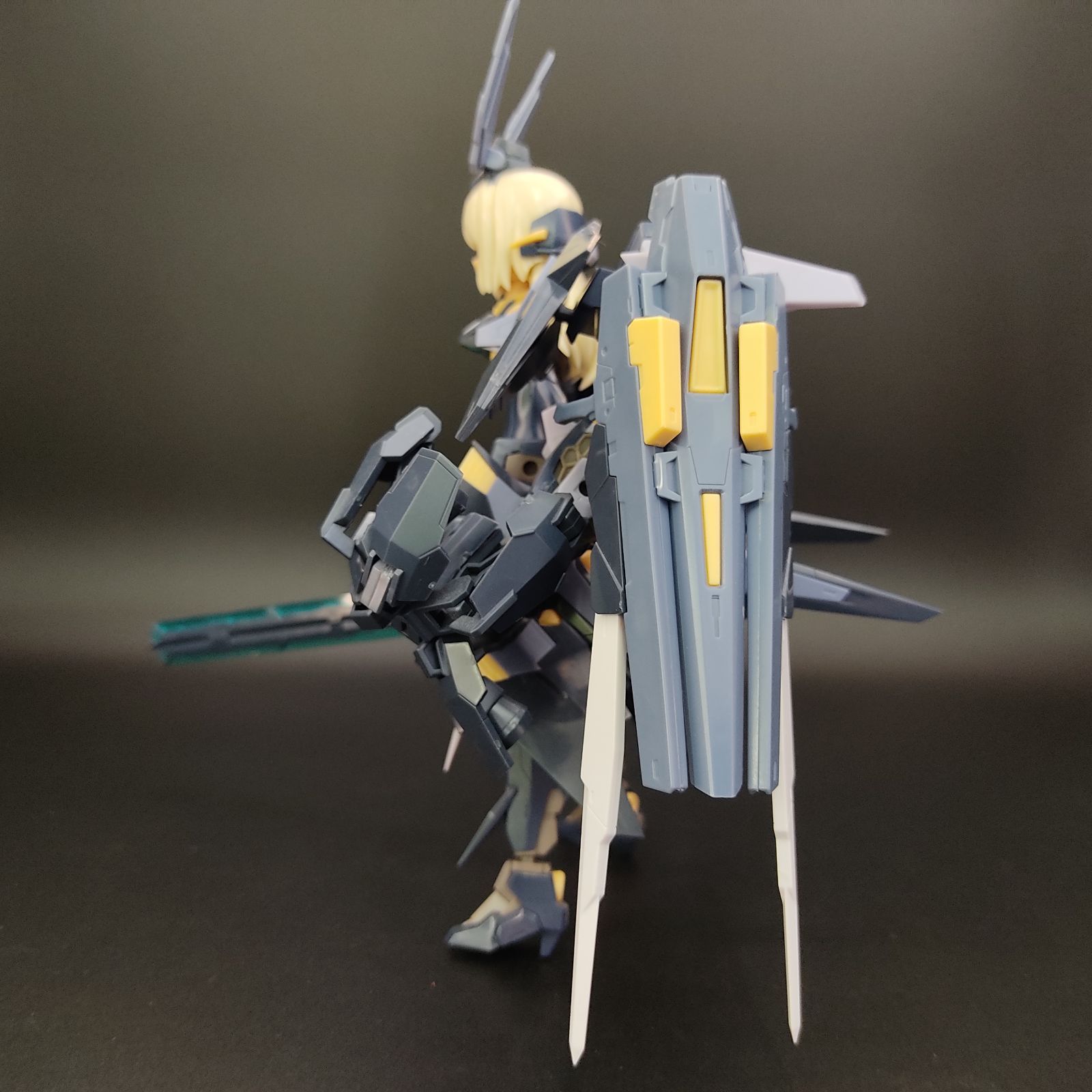 ジャンク 壽屋 フレームアームズ・ガール ゼルフィカール & バーゼラルド フレームアームズガール ゼルフィカール ジャンク - メルカリ