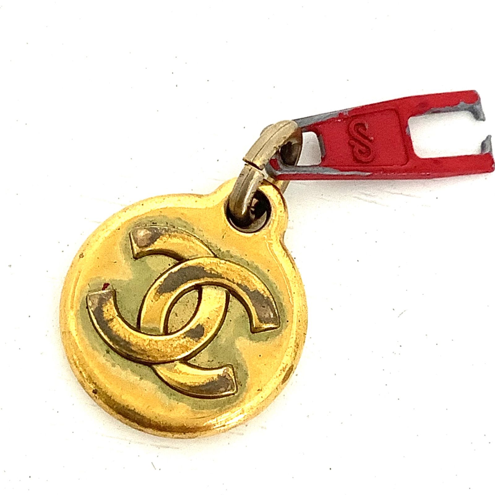 CHANEL シャネル　チャーム　ココマーク　ゴールド CHANEL シャネル キーホルダー チャーム ココマーク ゴールド