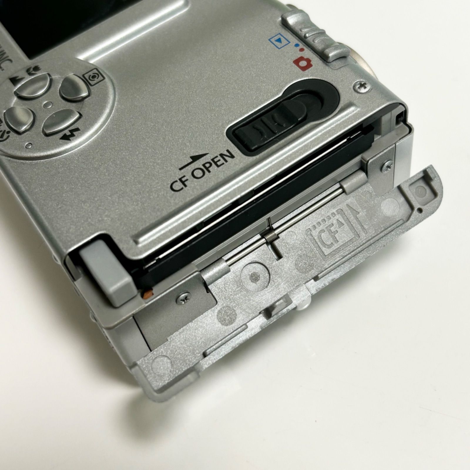 9/30(月)以降発送【送料無料】Canon/キャノン/IXY/DIGITAL 400 