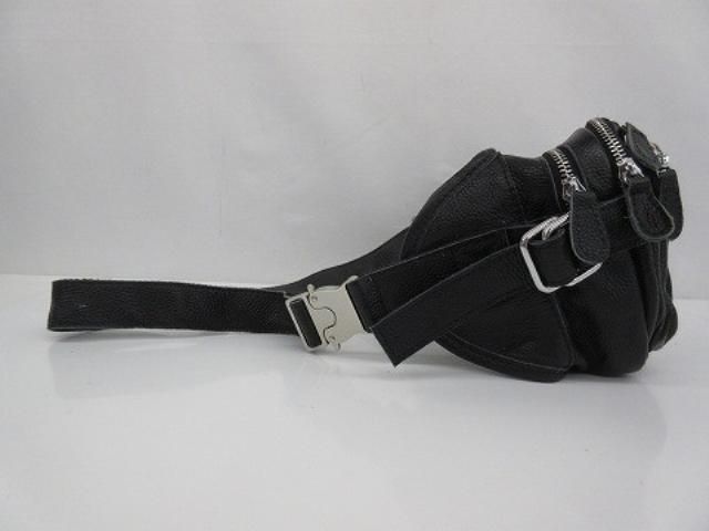 レザー ブラック