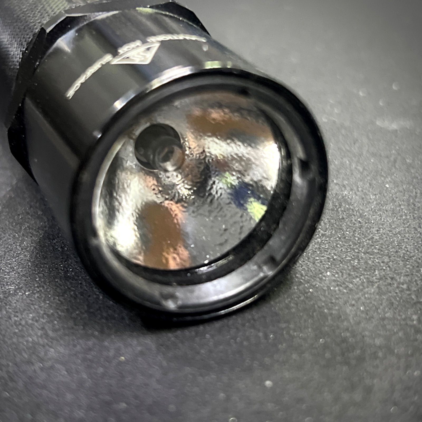 SUREFIRE 6P ブラック 懐中電灯 中古 SUREFIRE 6P Original BK 中古 メタルボディ - メルカリ