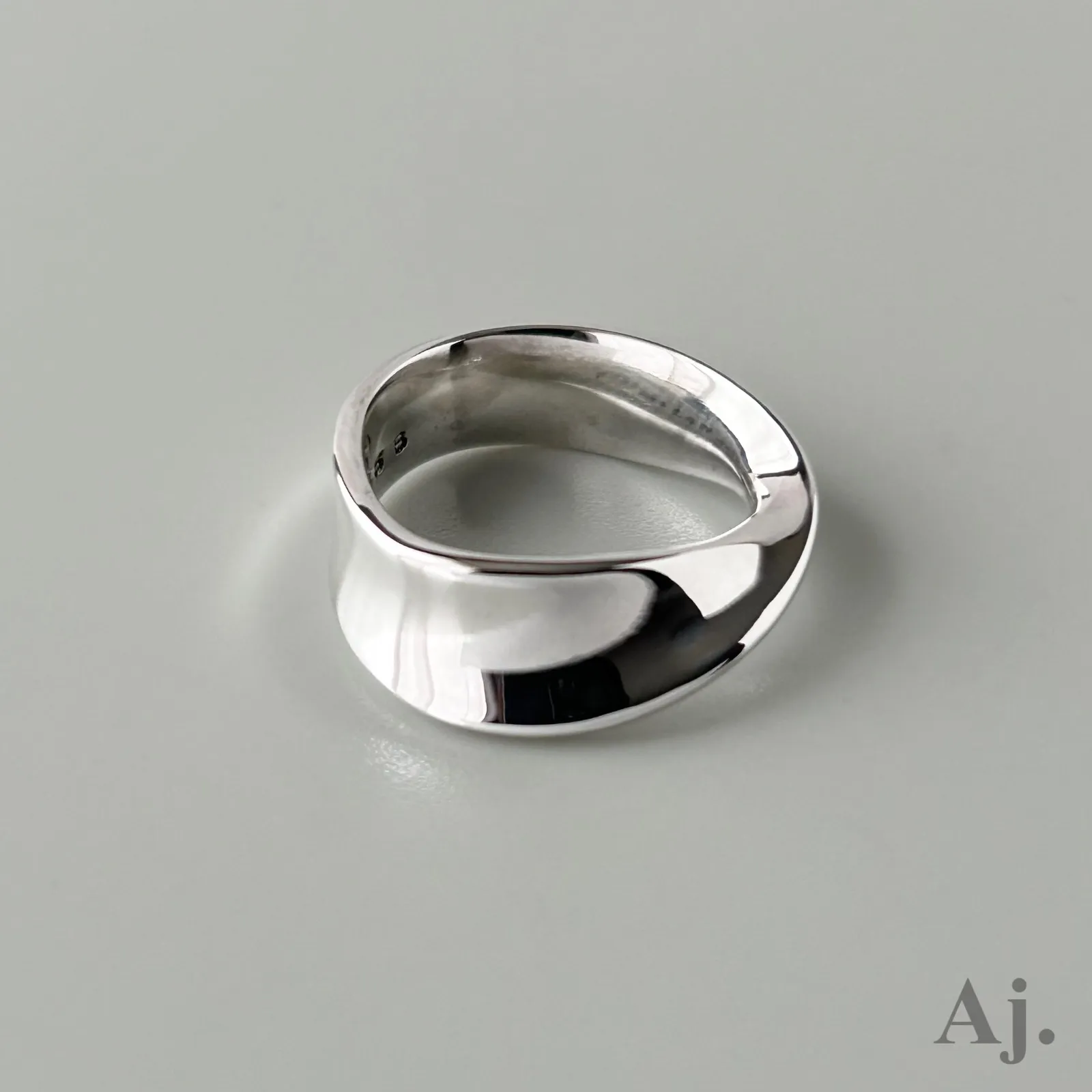 2026年最新】ジョージジェンセンメビウスの人気アイテム - メルカリ