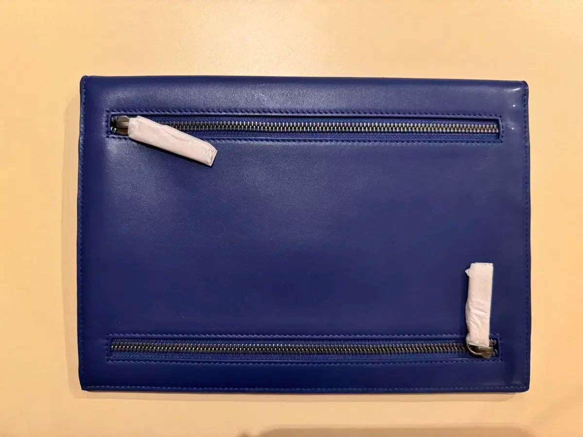 BERLUTI(ベルルッティ) クラッチ 新品 BERLUTI ベルルッティ