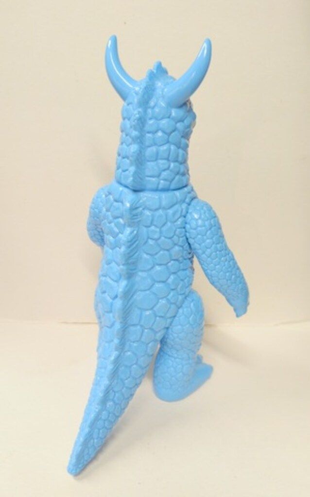 TRASH GOODZ 二本角怪獣 オレンジ成型