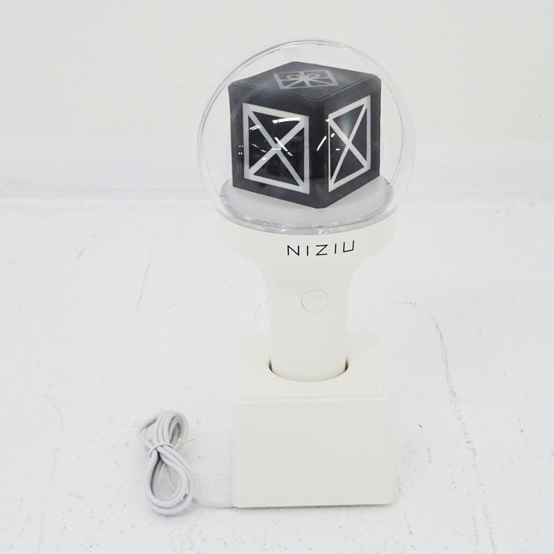 三重店】NiziU OFFICIAL LIGHT STICK 公式ペンライト ライト