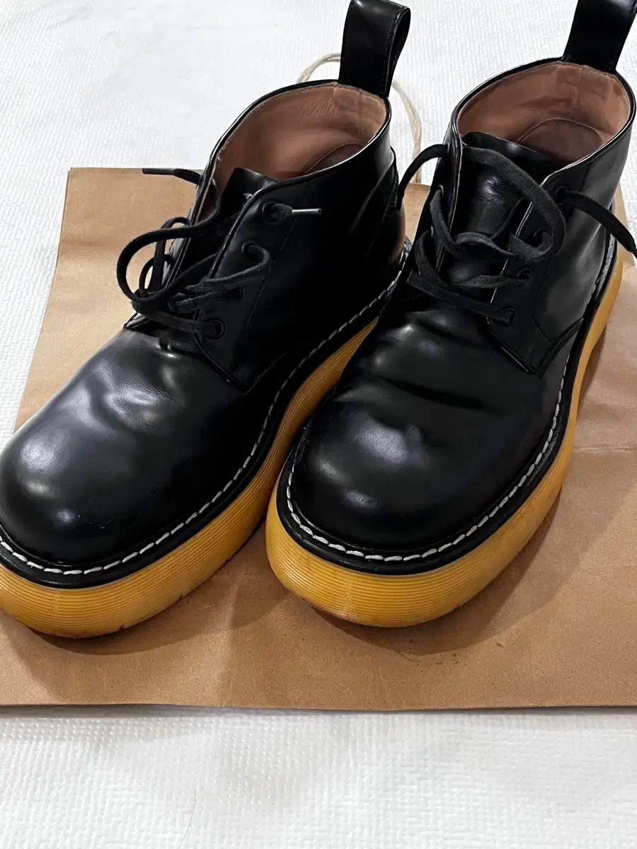 BOTTEGA VENETA(ボッテガヴェネタ) ボッテガヴェネタ バウンスダービー 43