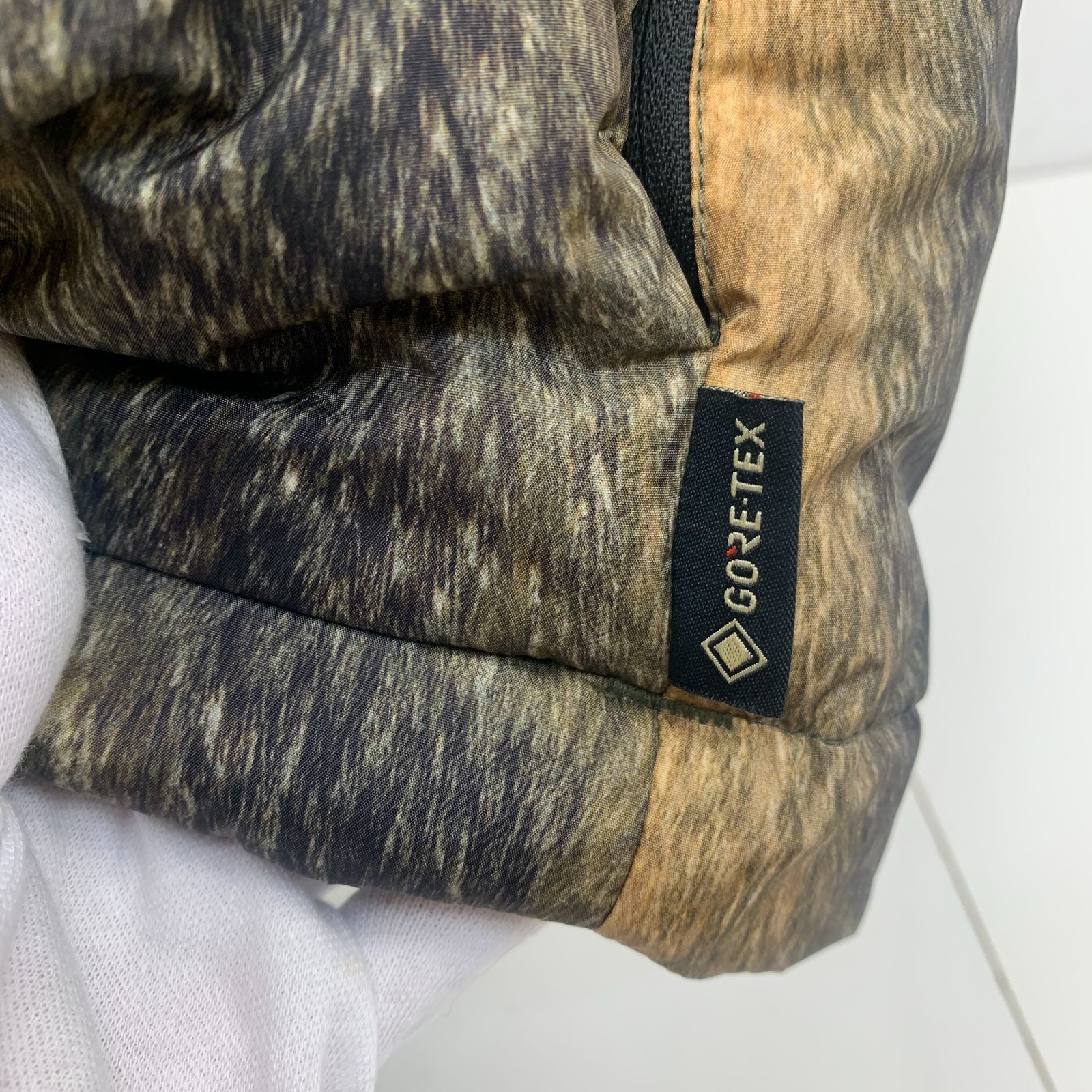 未使用 シュプリーム Supreme GORE-TEX 900-Fill ダウンジャケット S 