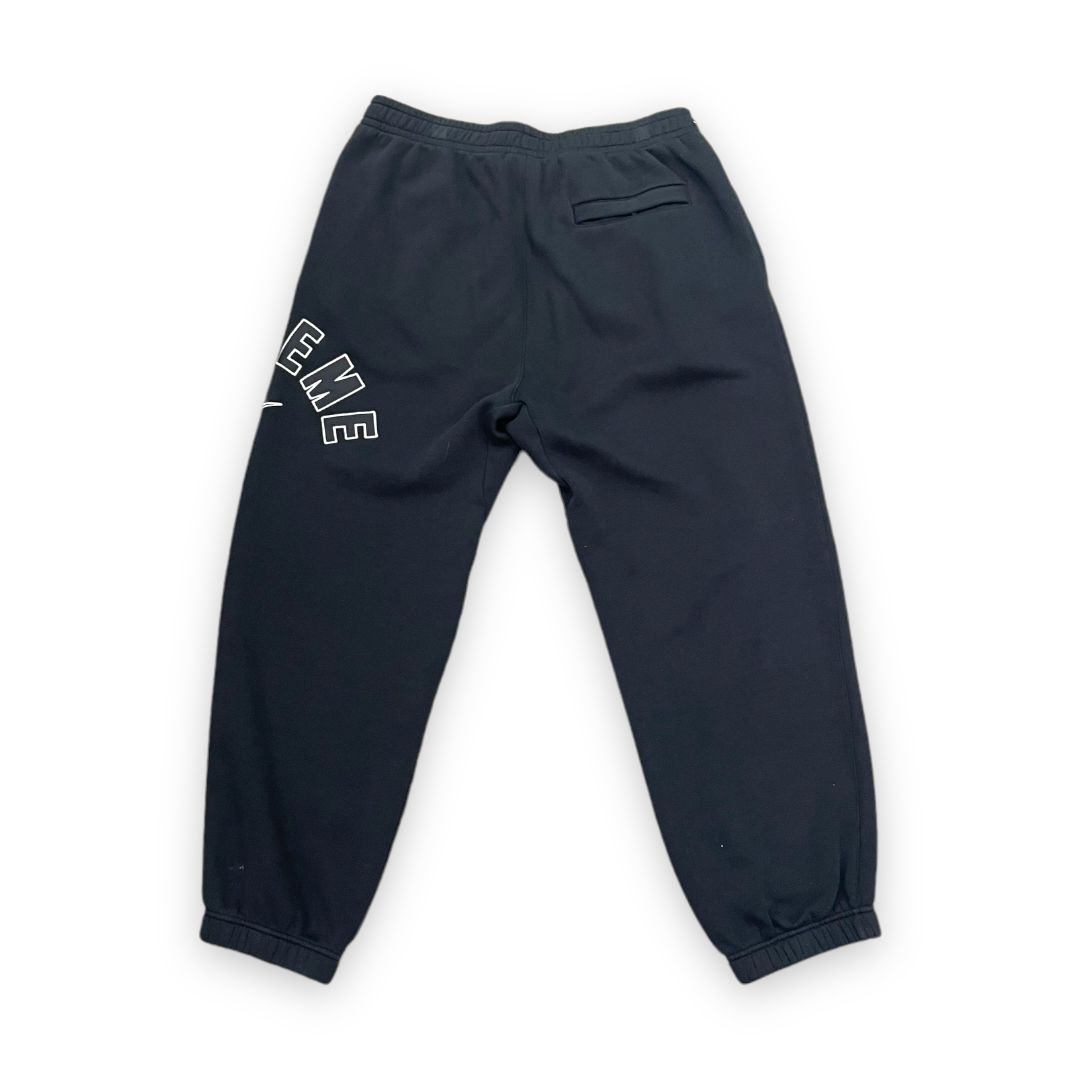 Supreme × Nike Arc Sweatpant スウェットパンツ - メルカリ