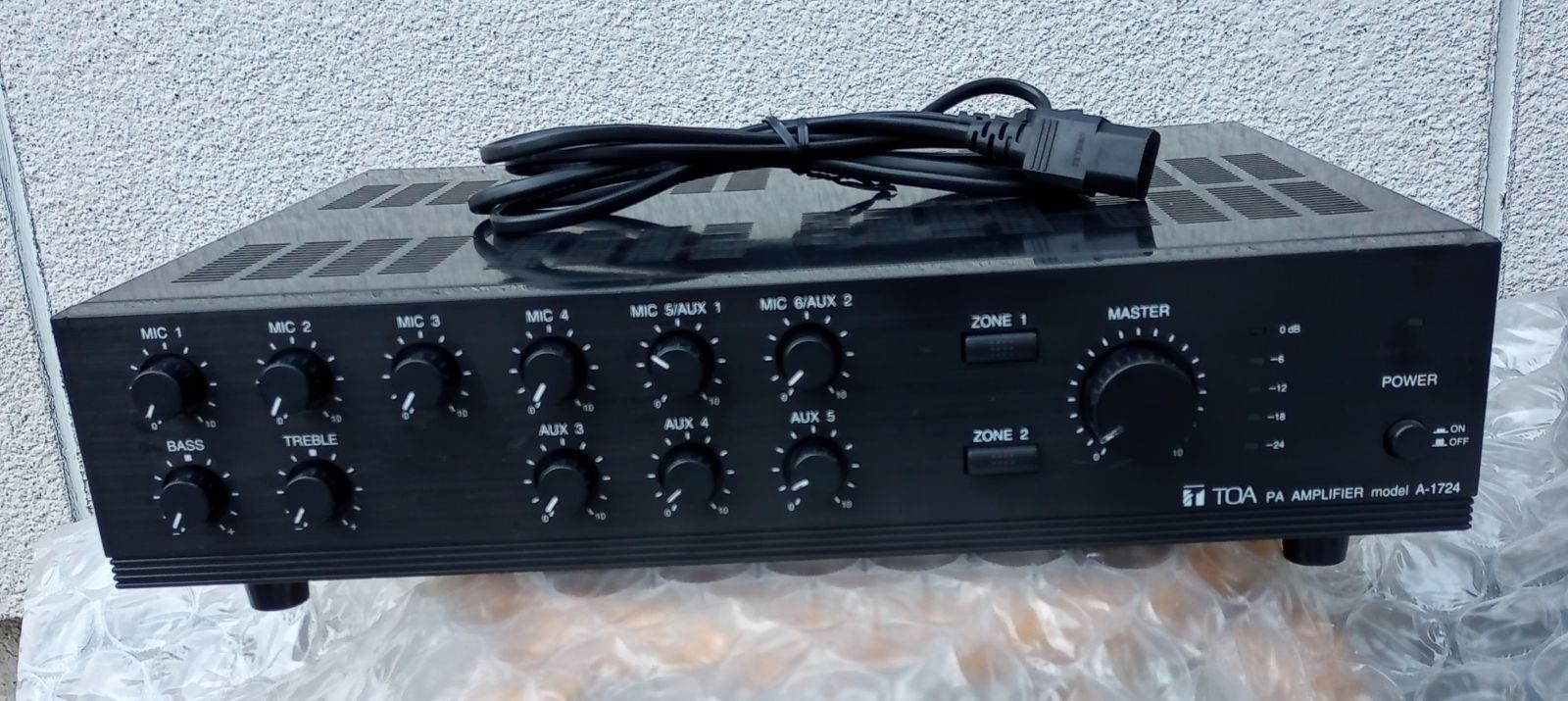 業務用パワーアンプ TOA製 アンプ240W 型番A-1724