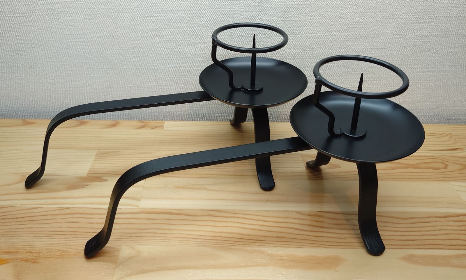 逢絢亭 茶道具 夜咄道具 手燭一双 鉄製 紙箱入り