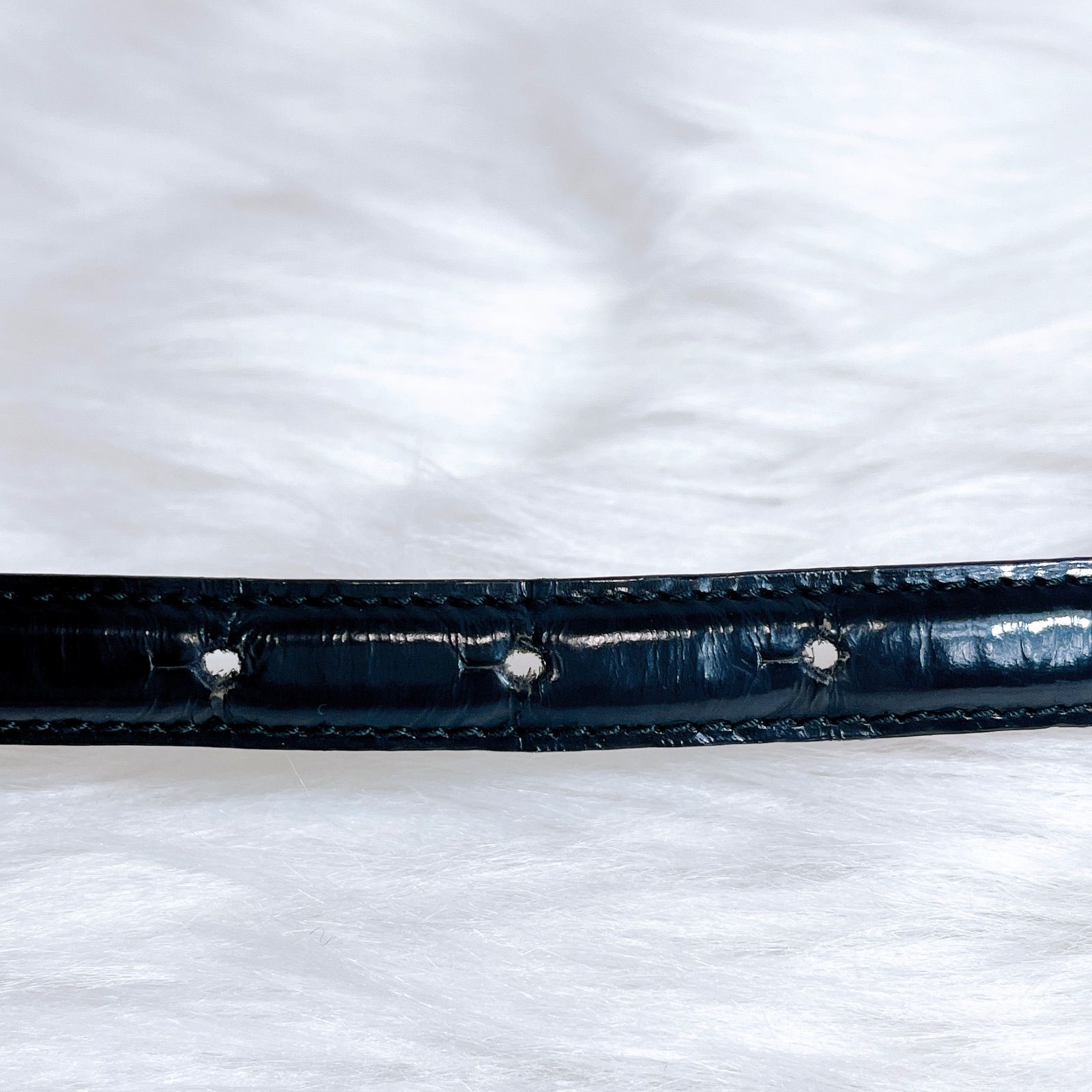 【美品】GUCCI ベルト シルバーバックル 細ベルト パテントレザー  黒 美品】GUCCI ベルト シルバーバックル 細ベルト パテントレザー