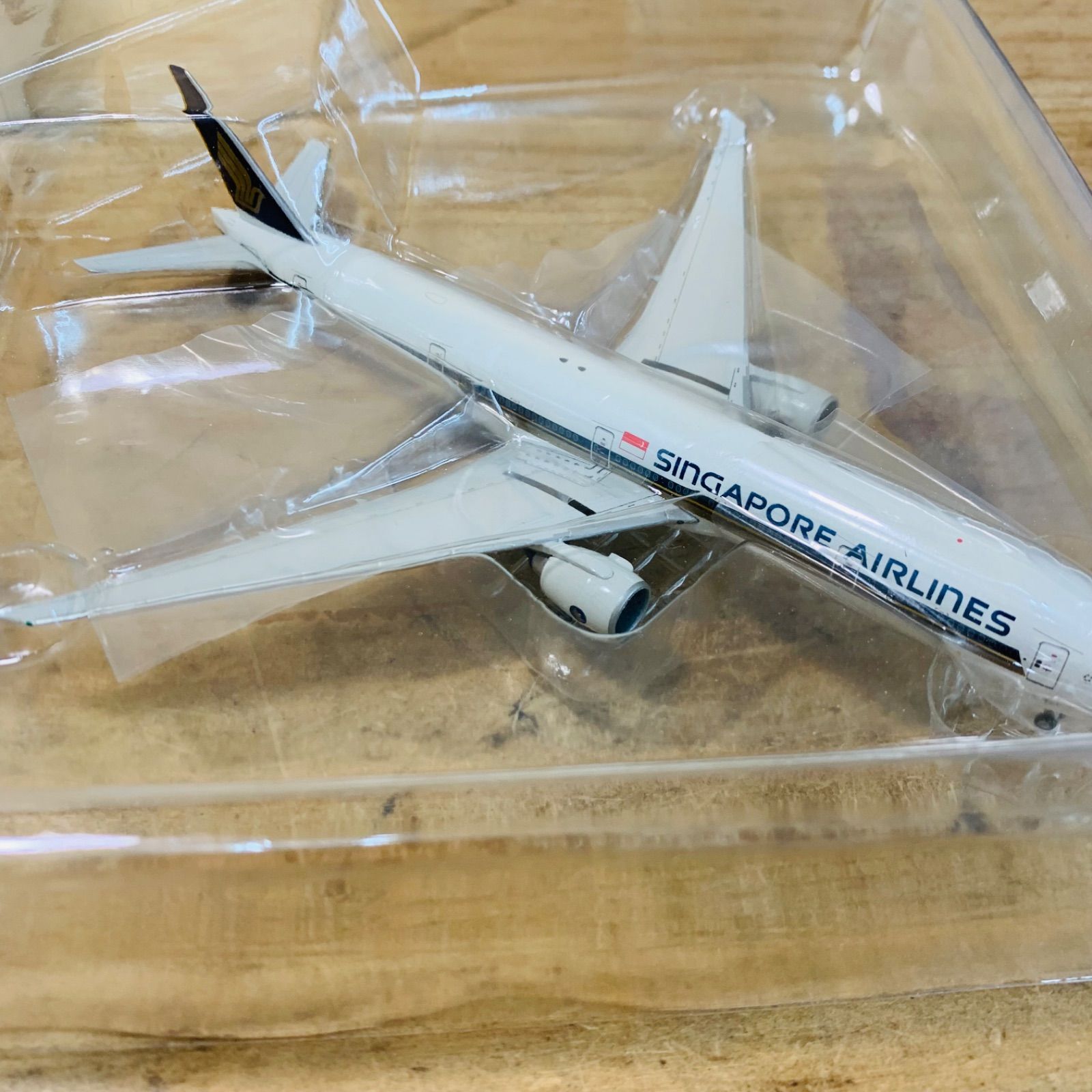 H36727 シンガポール航空 Singapore Airlines BOEING 777-300/ER