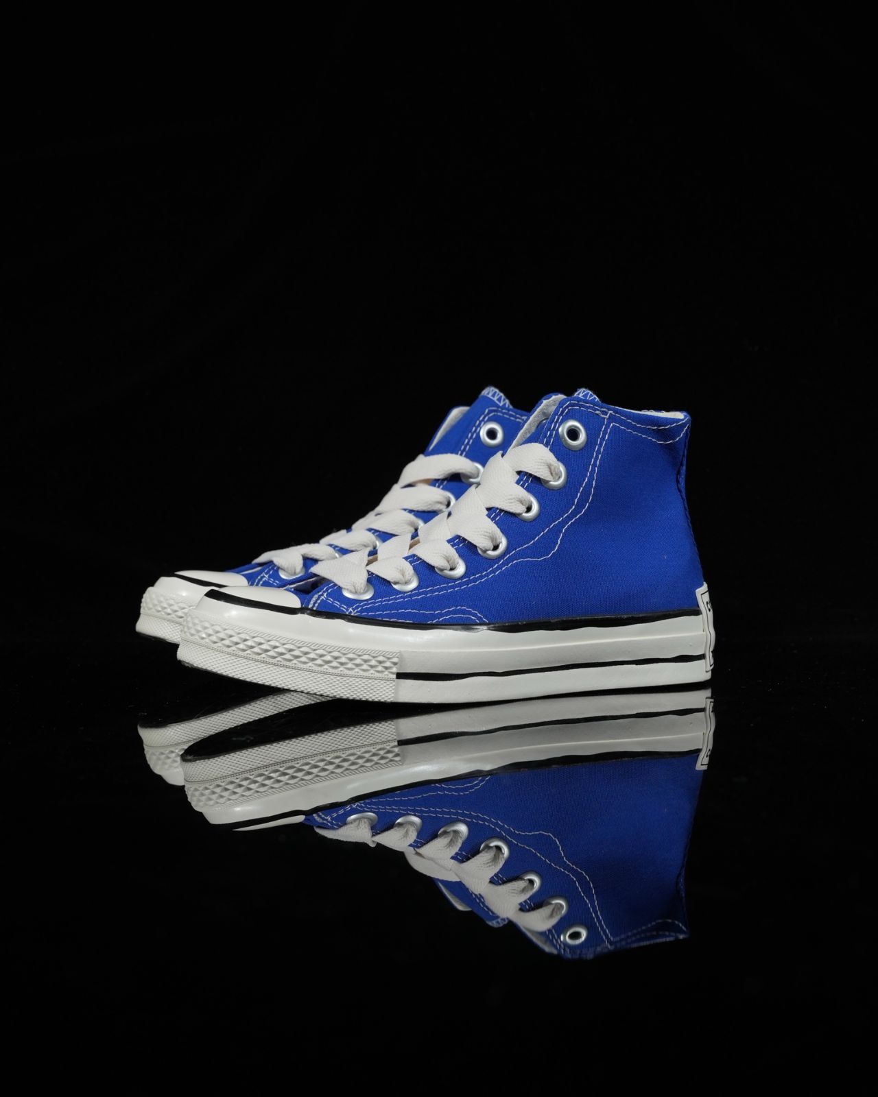 今日 Converse Chuck 70 Sketch スニーカー 在庫 の な価格です