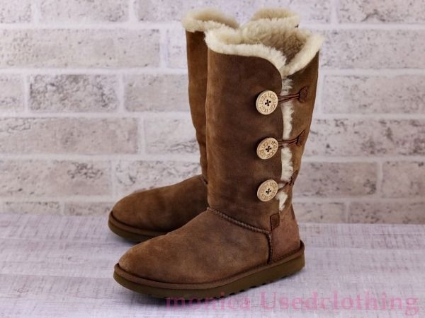 美品 UGG ☆希少☆UGG オーストラリア ムートンブーツ 刺繍 美品 UGG ☆希少☆UGG オーストラリア ムートンブーツ 刺繍