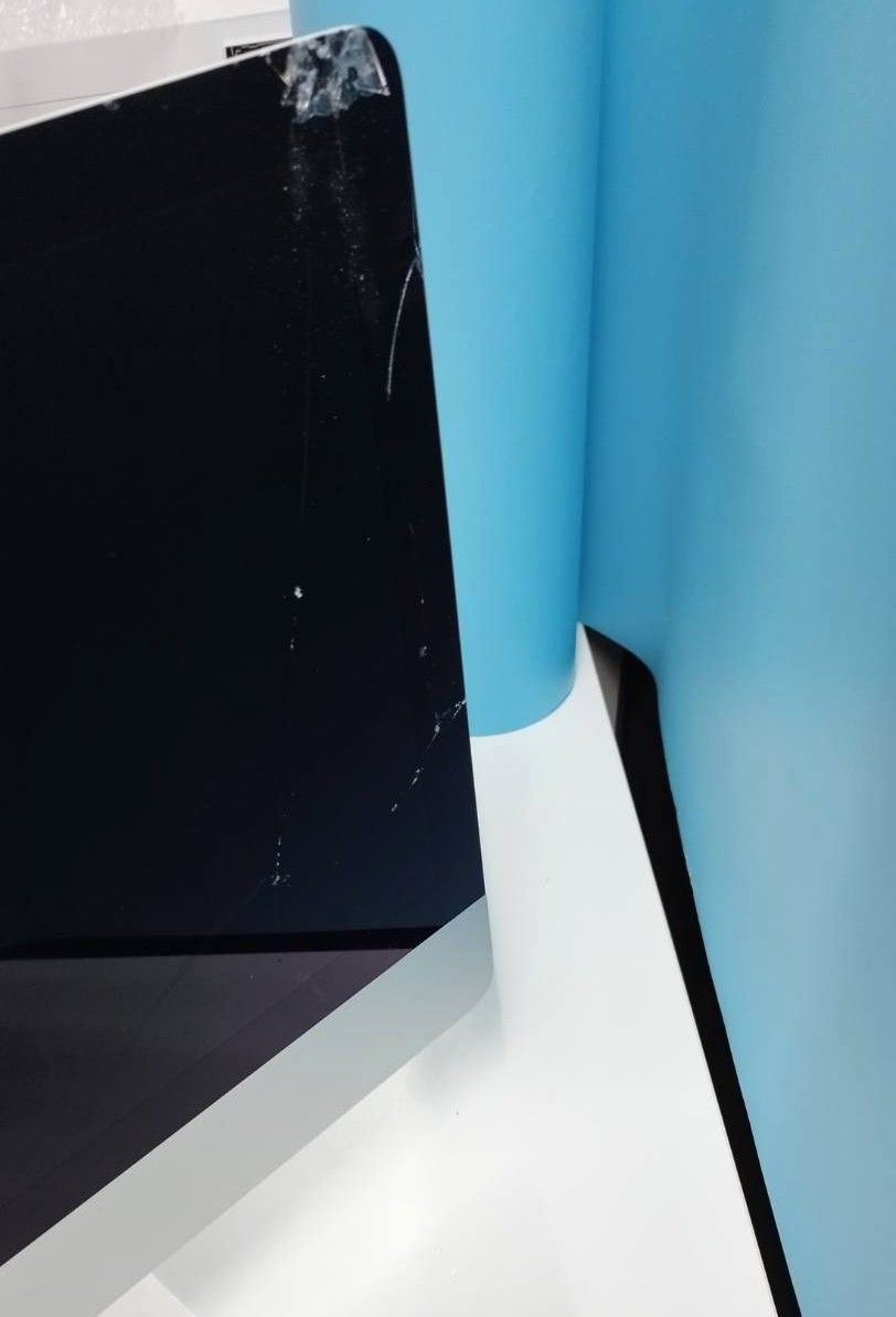 ☆iMac 21.5 1TB [MNDY2J/A] のジャンク品です ジャンク】iMac(Retina 4K,21.5インチ,2017) HDD1TB/8GB〈MNDY2J