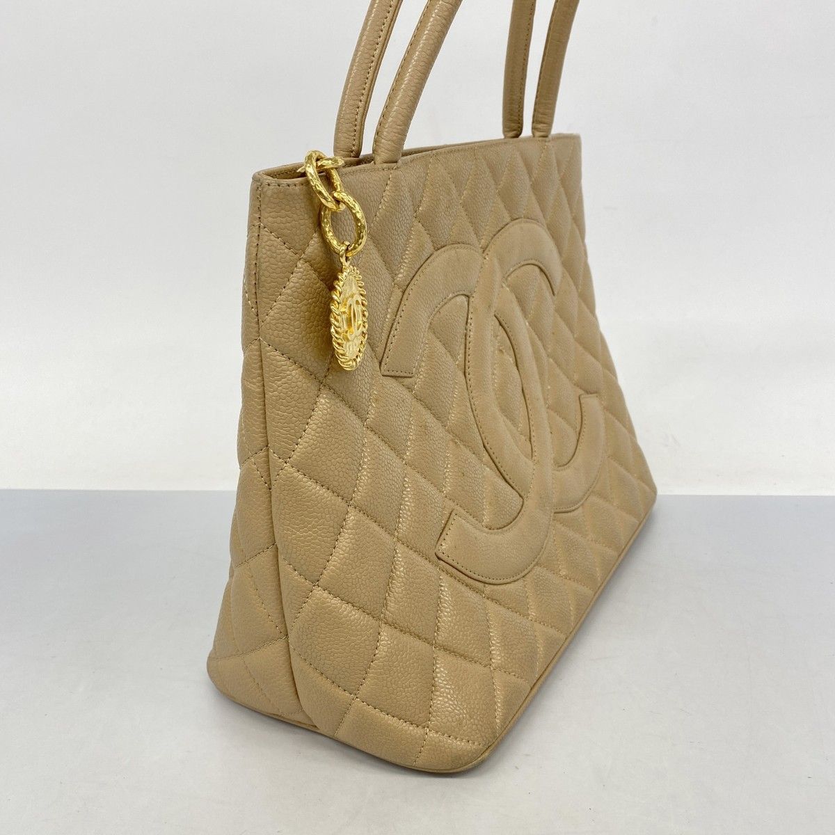 美品【Chanel】キャビアスキン トートバッグ ゴールド金具 シャネル ココマーク キャビアスキン トートバッグ ブラック
