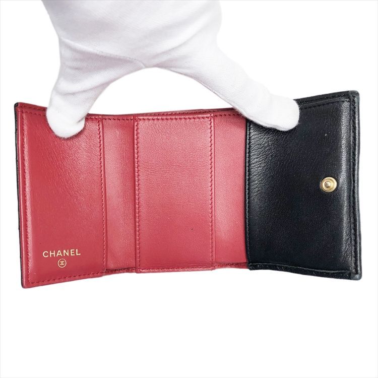 ✨美品✨ シャネル ラムスキン マトラッセ Wホック コンパクトウォレット CHANEL シャネル 19 スモール フラップ コンパクトウォレット